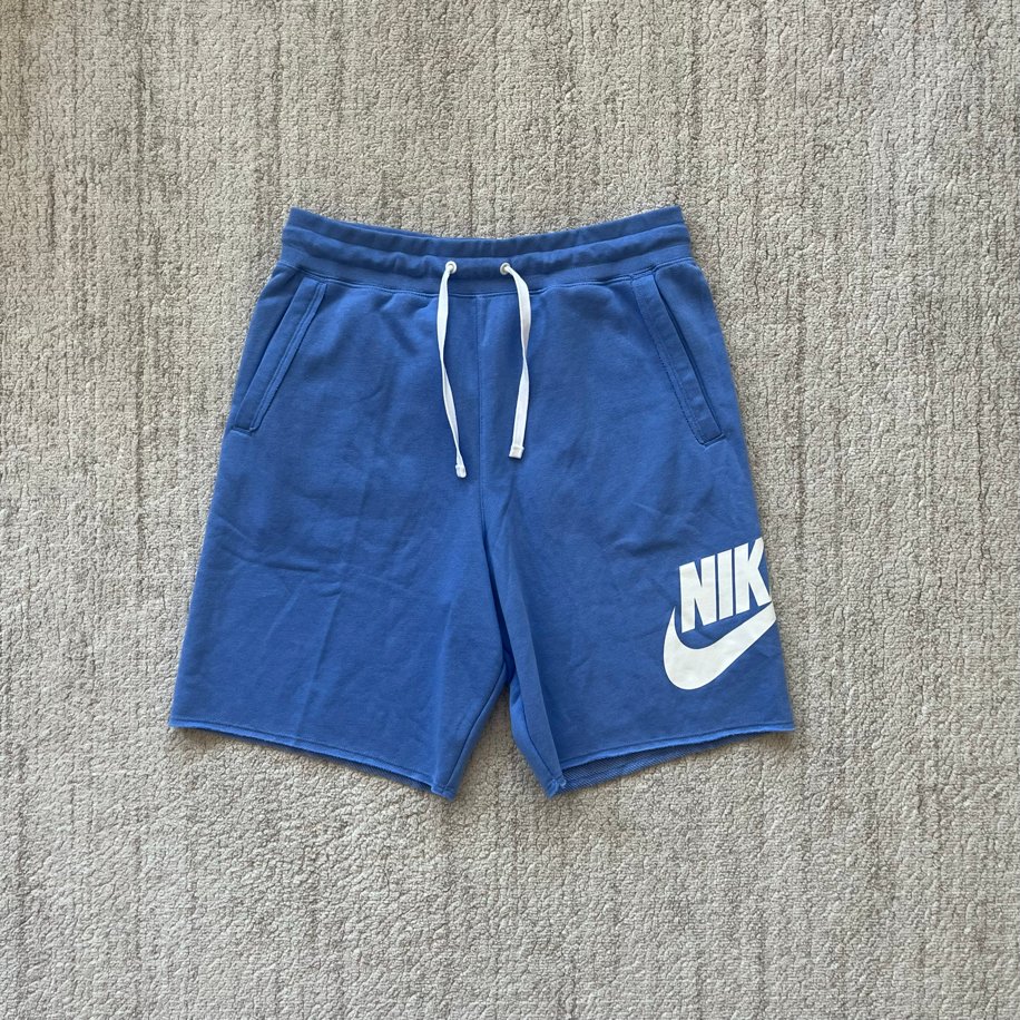 Nike Club Alumni French Terry Shorts 'Polar'