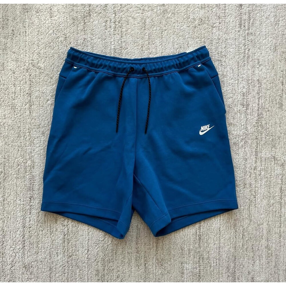 Nike Sportswear Tech Fleece Shorts 'Dark Marina Blue'