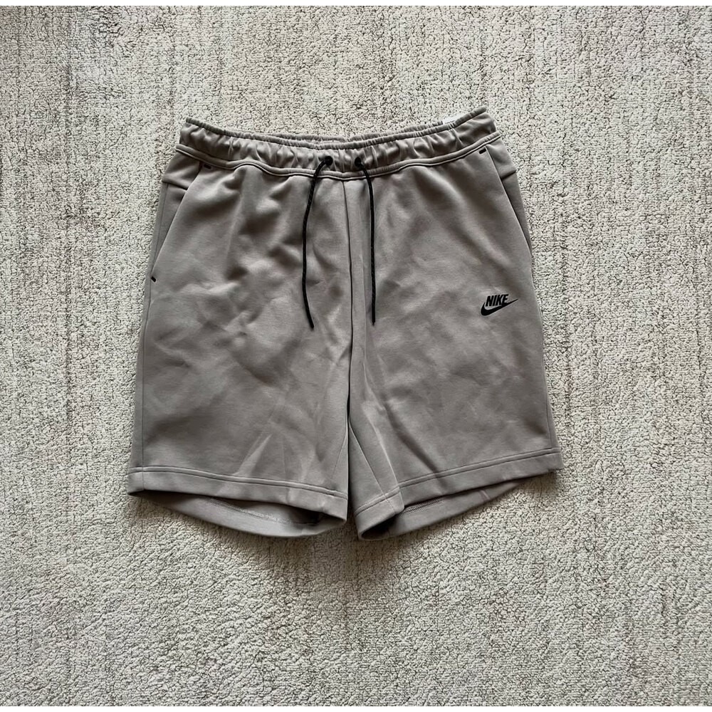 Nike Sportswear Tech Fleece Shorts 'Stone'