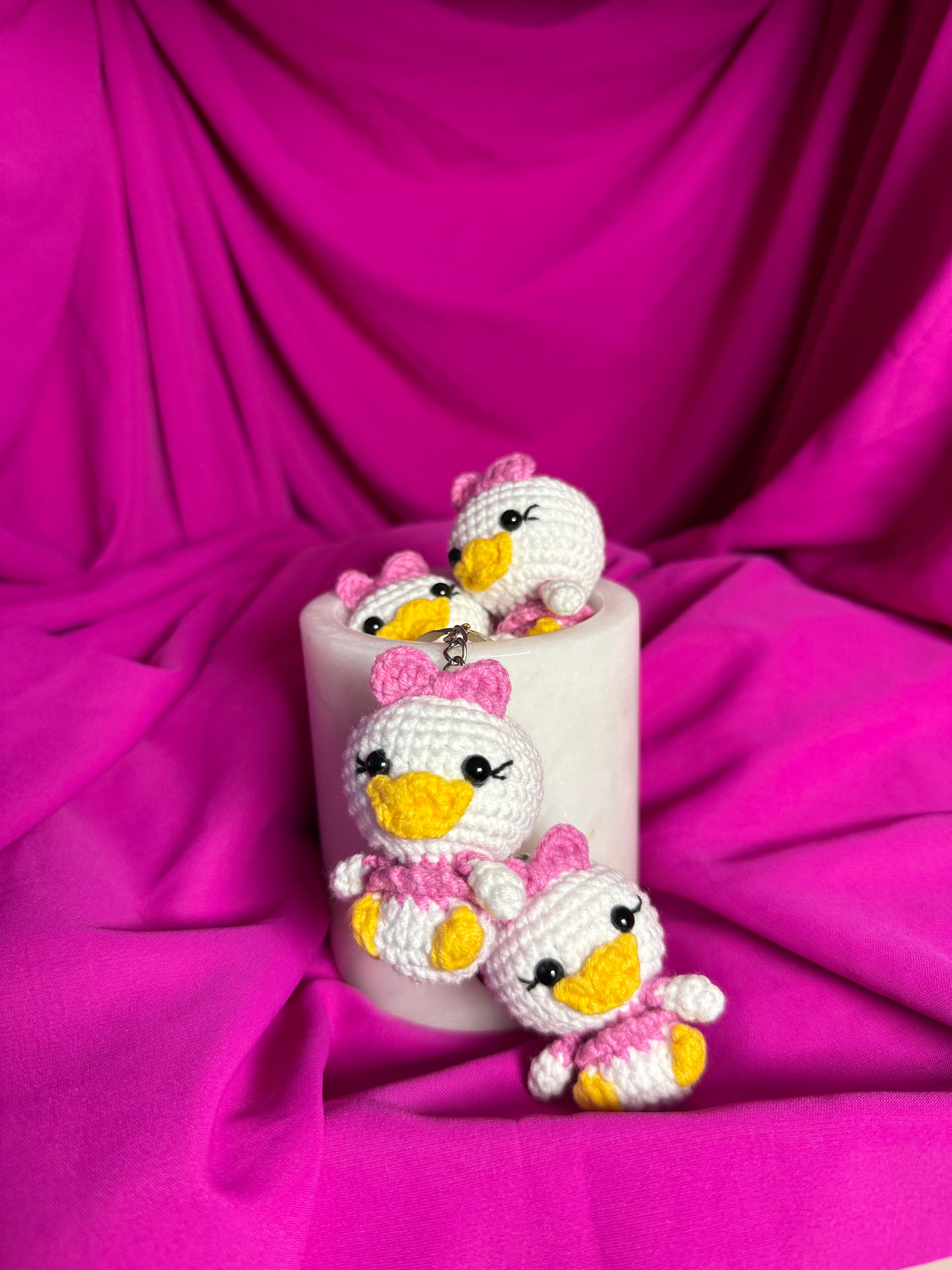 Daisy Duck El Örgüsü Anahtarlık