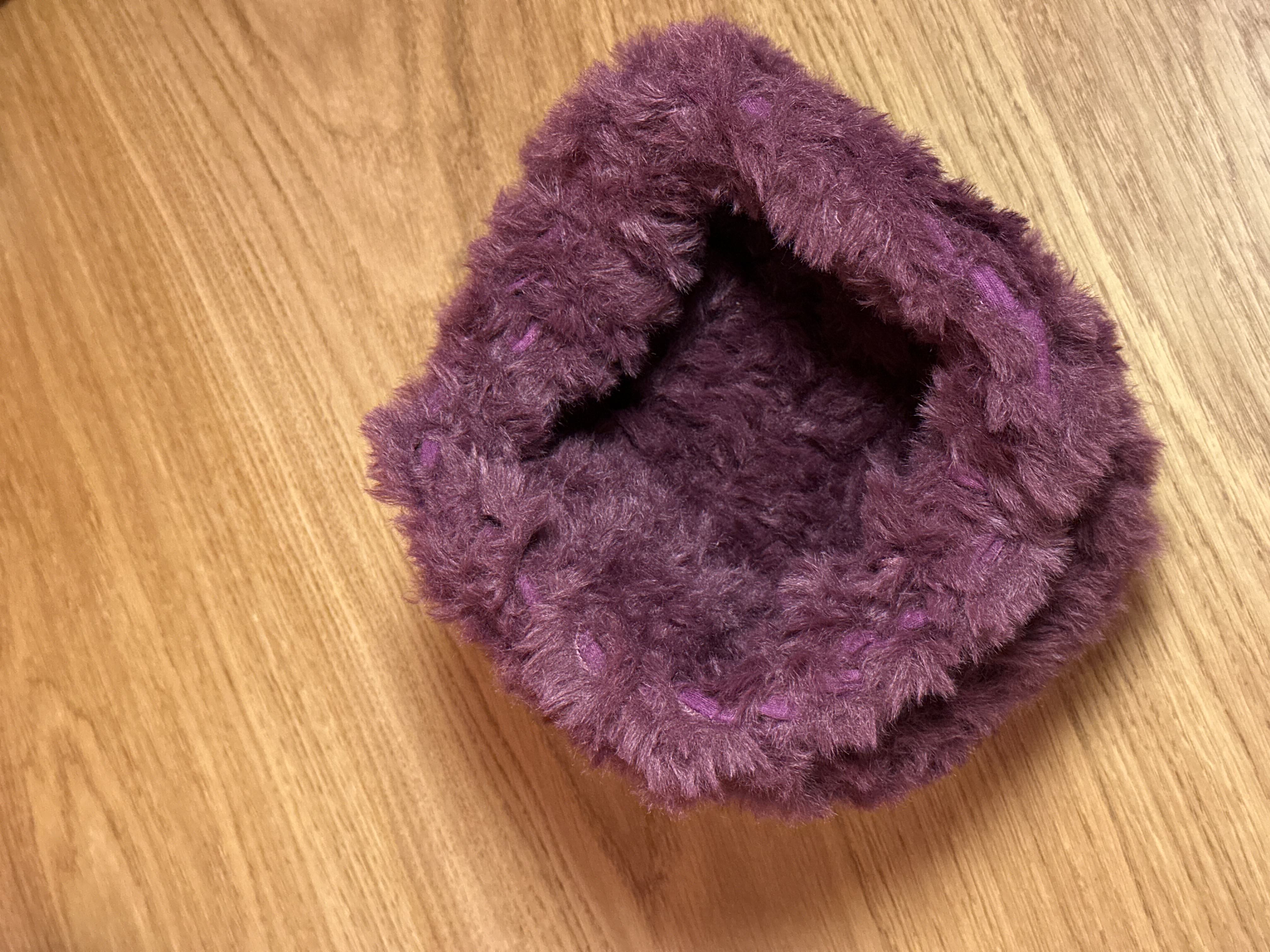 FLUFFY MINI Clutch