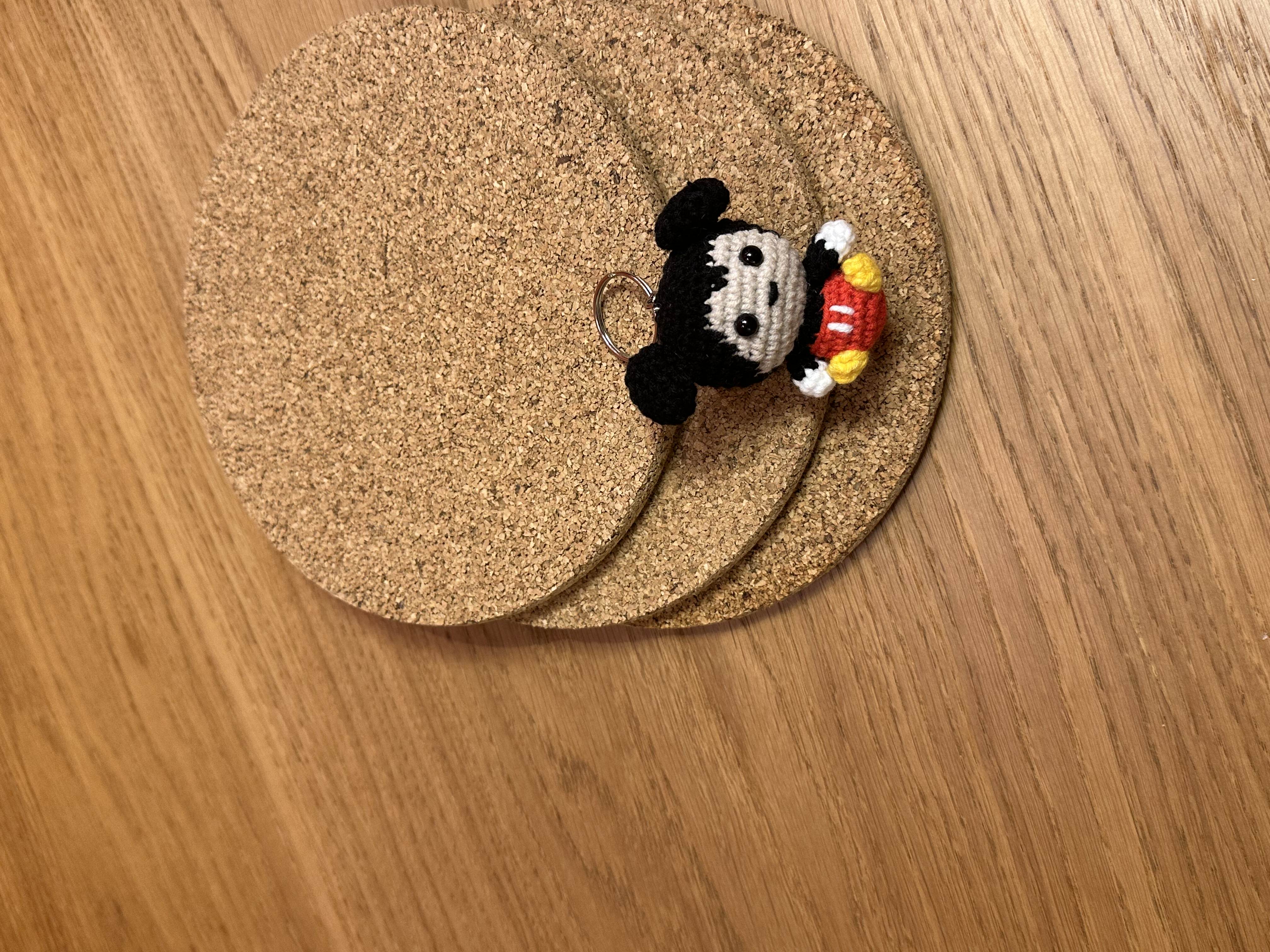 Mickey Mouse El Örgüsü Anahtarlık