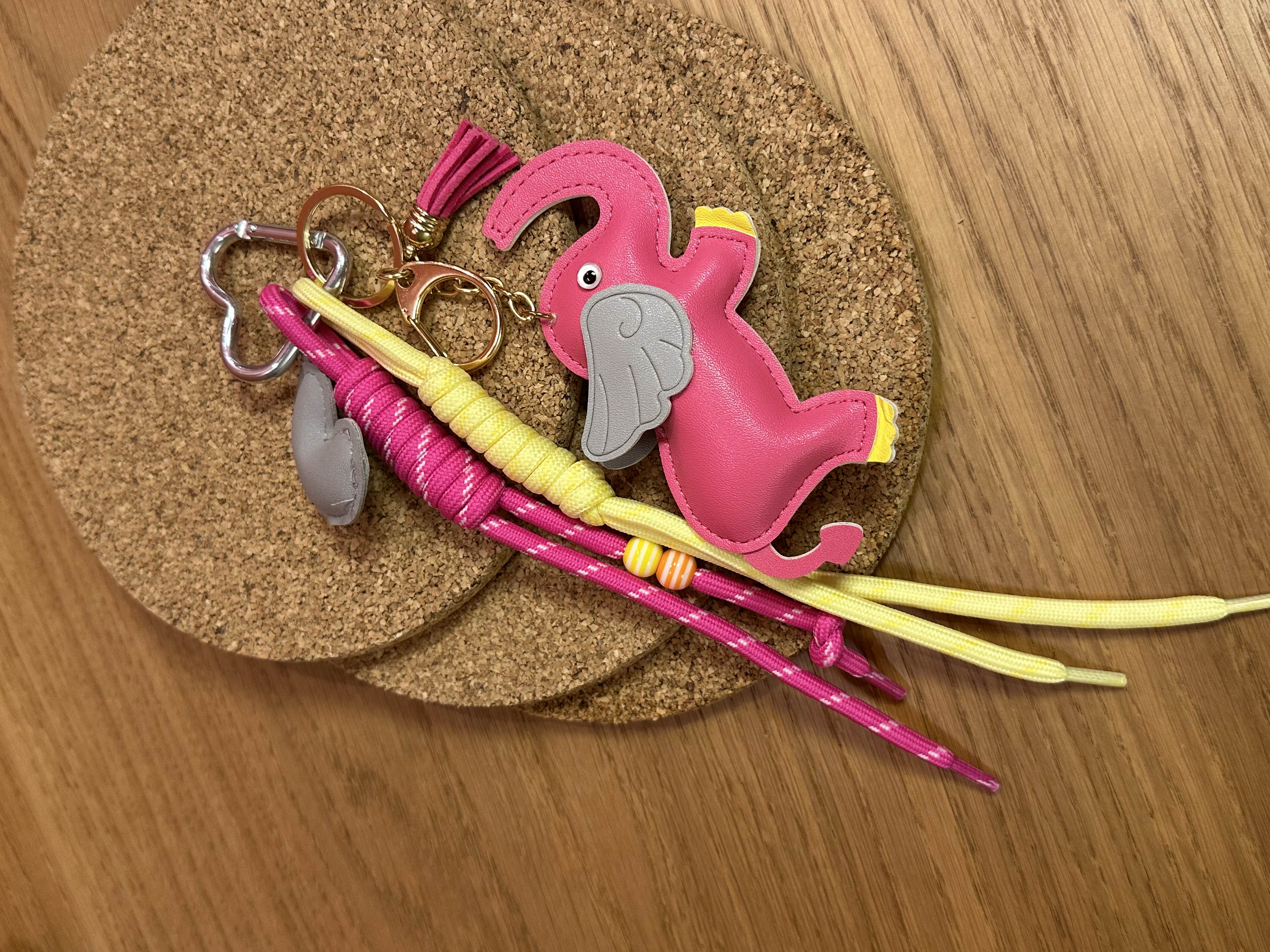 Fil Charm - Pembe