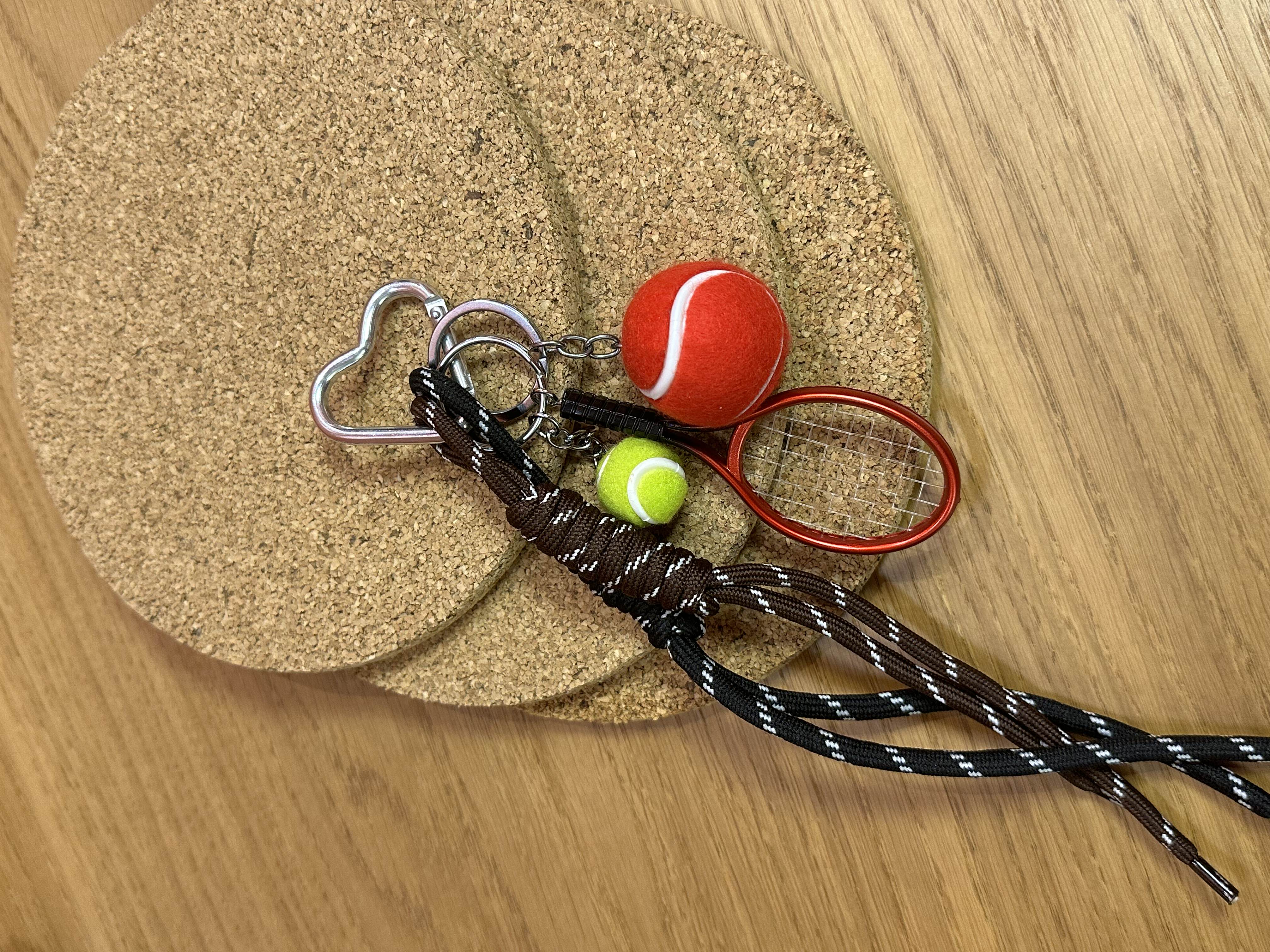 Tenis Charm