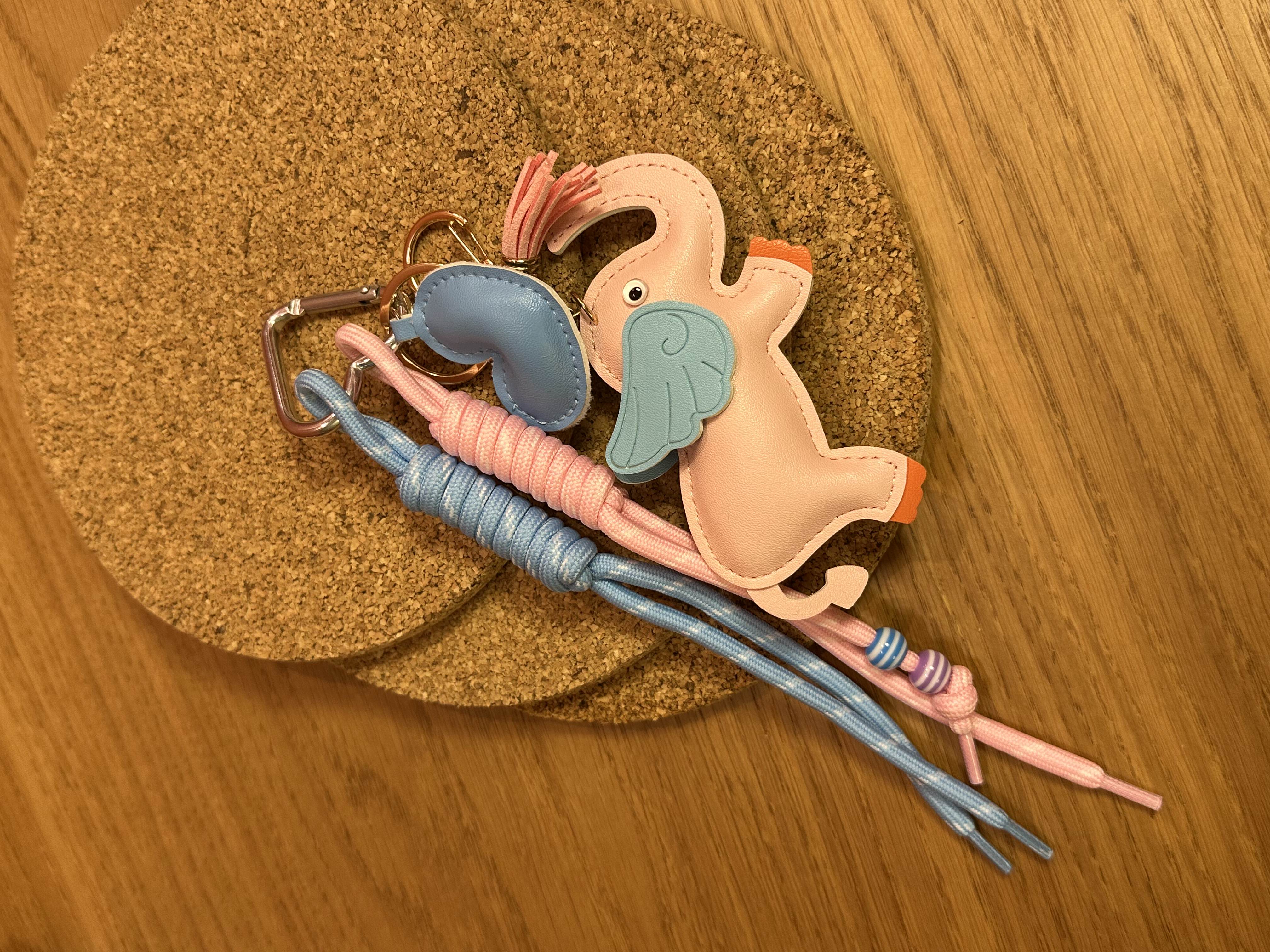 Fil Charm - Açık Pembe