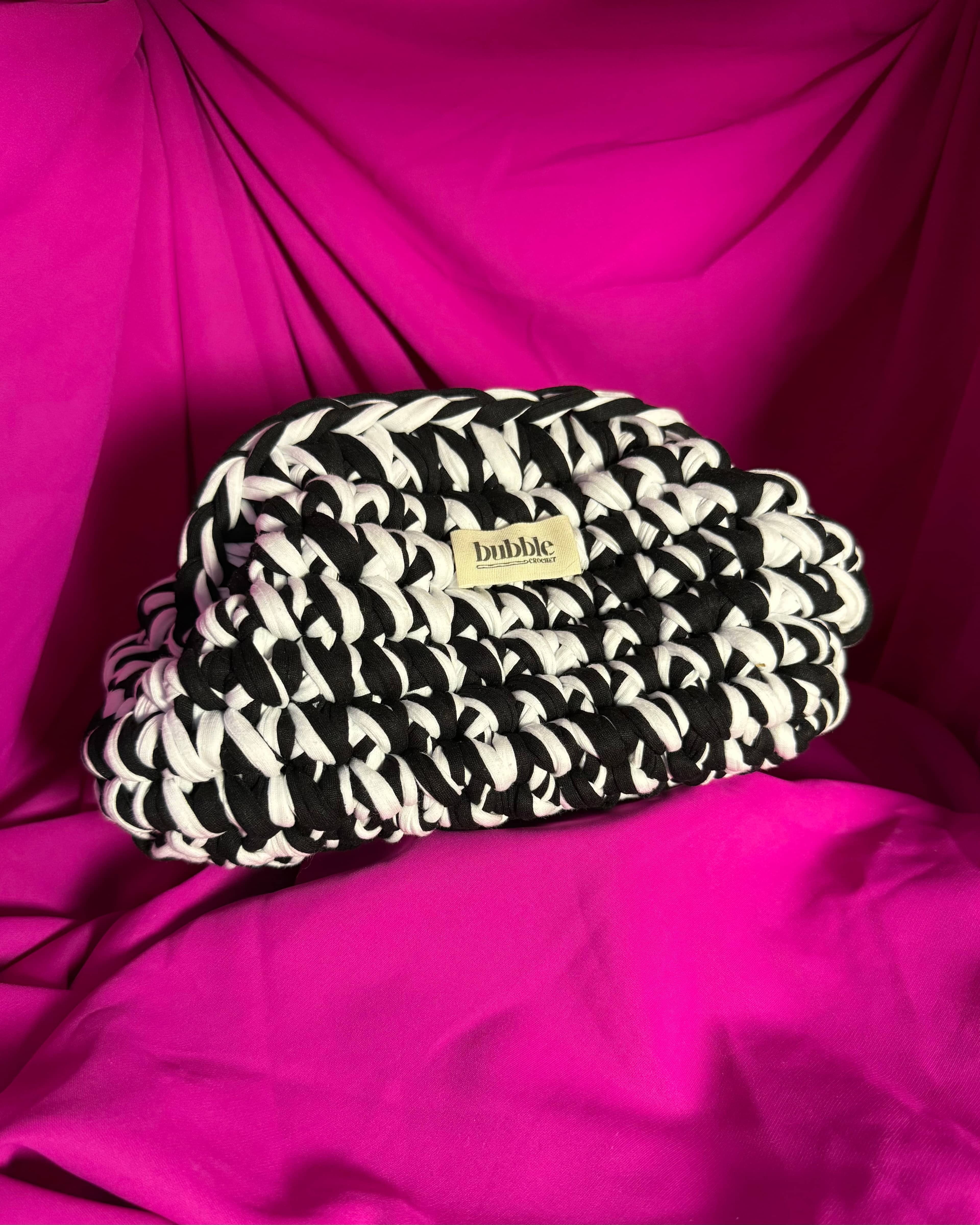 El Örgüsü Çift Renkli Makyaj Çantası/Clutch - Siyah-Beyaz