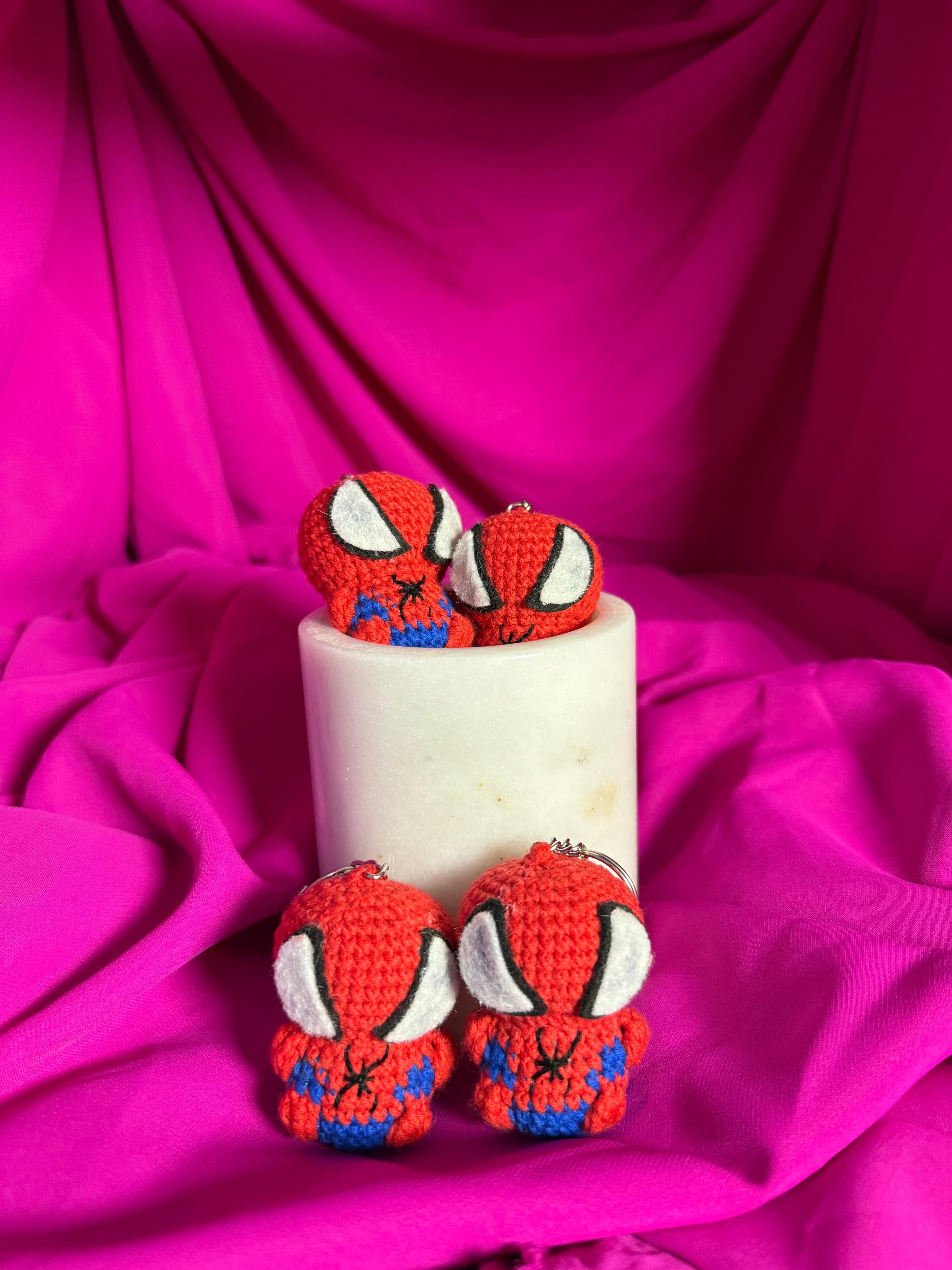 Spiderman El Örgüsü Anahtarlık