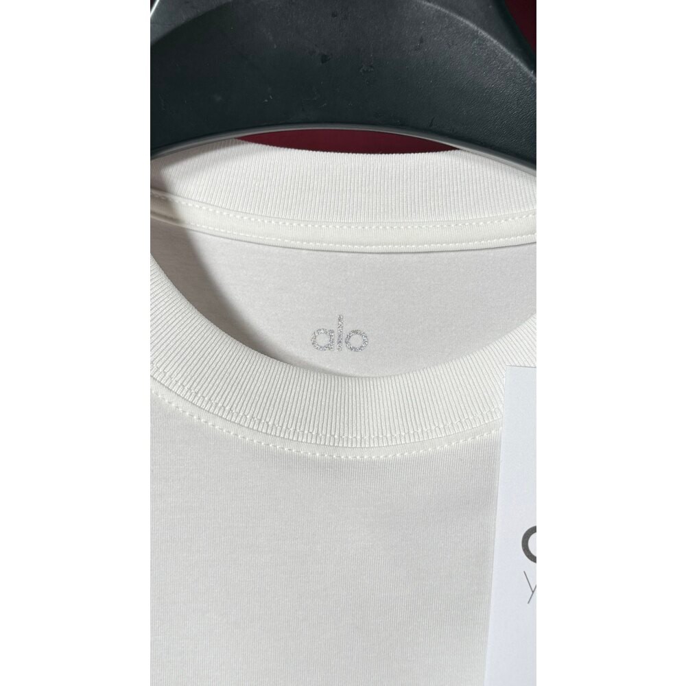 Yoga Sportswear T-Shirt NW
