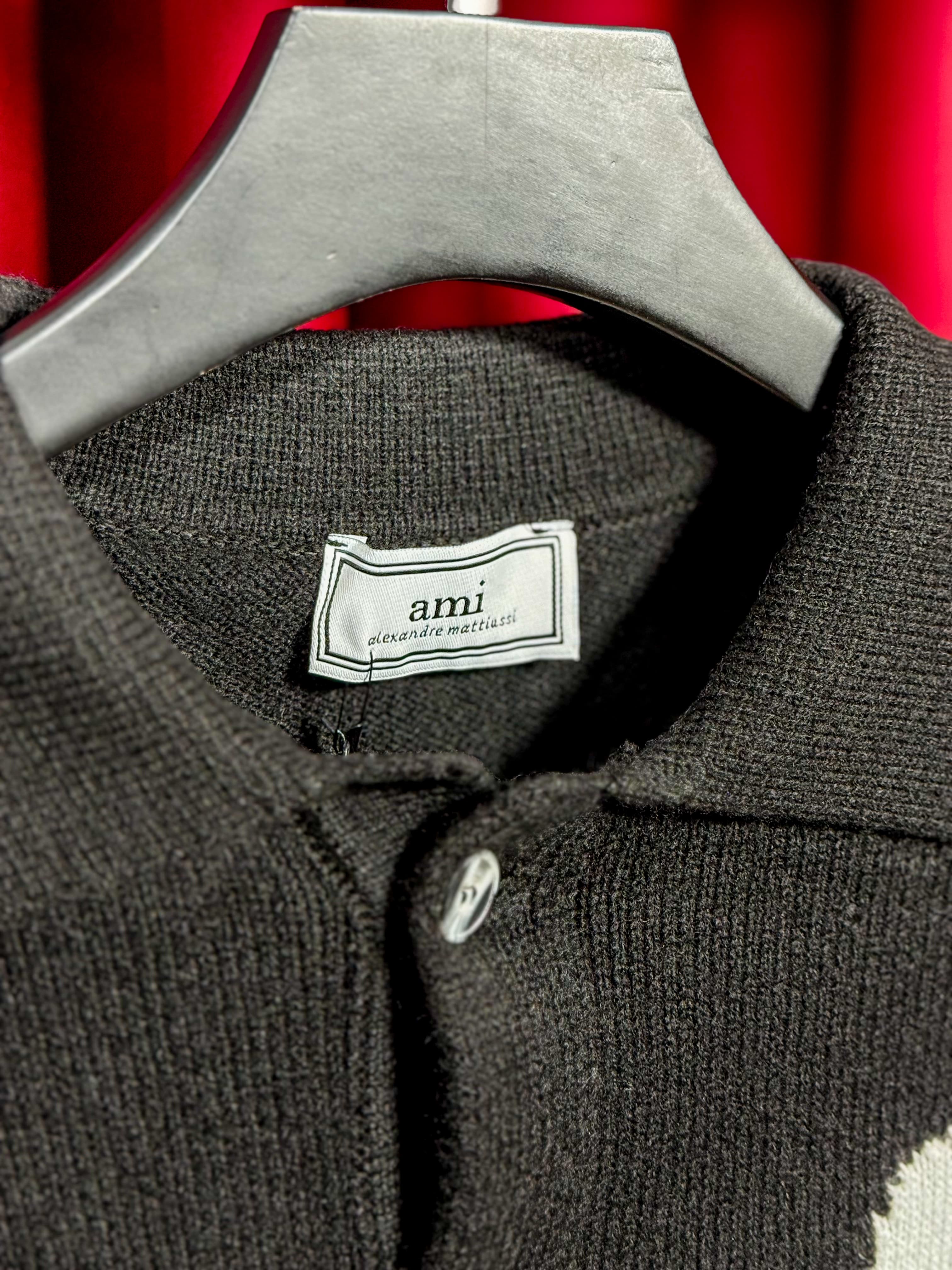 Nakış Kalp Logo Detaylı Polo Yaka Triko Kazak