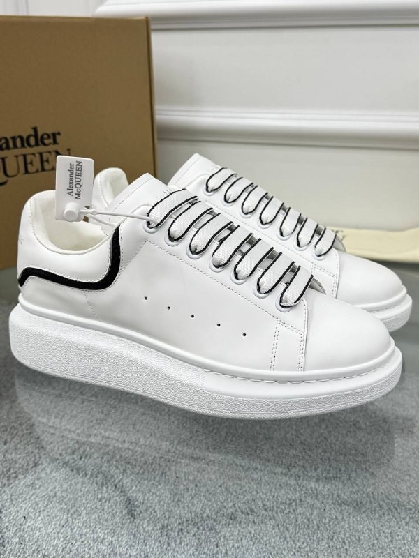 Oversize Beyaz Erkek Deri Sneaker