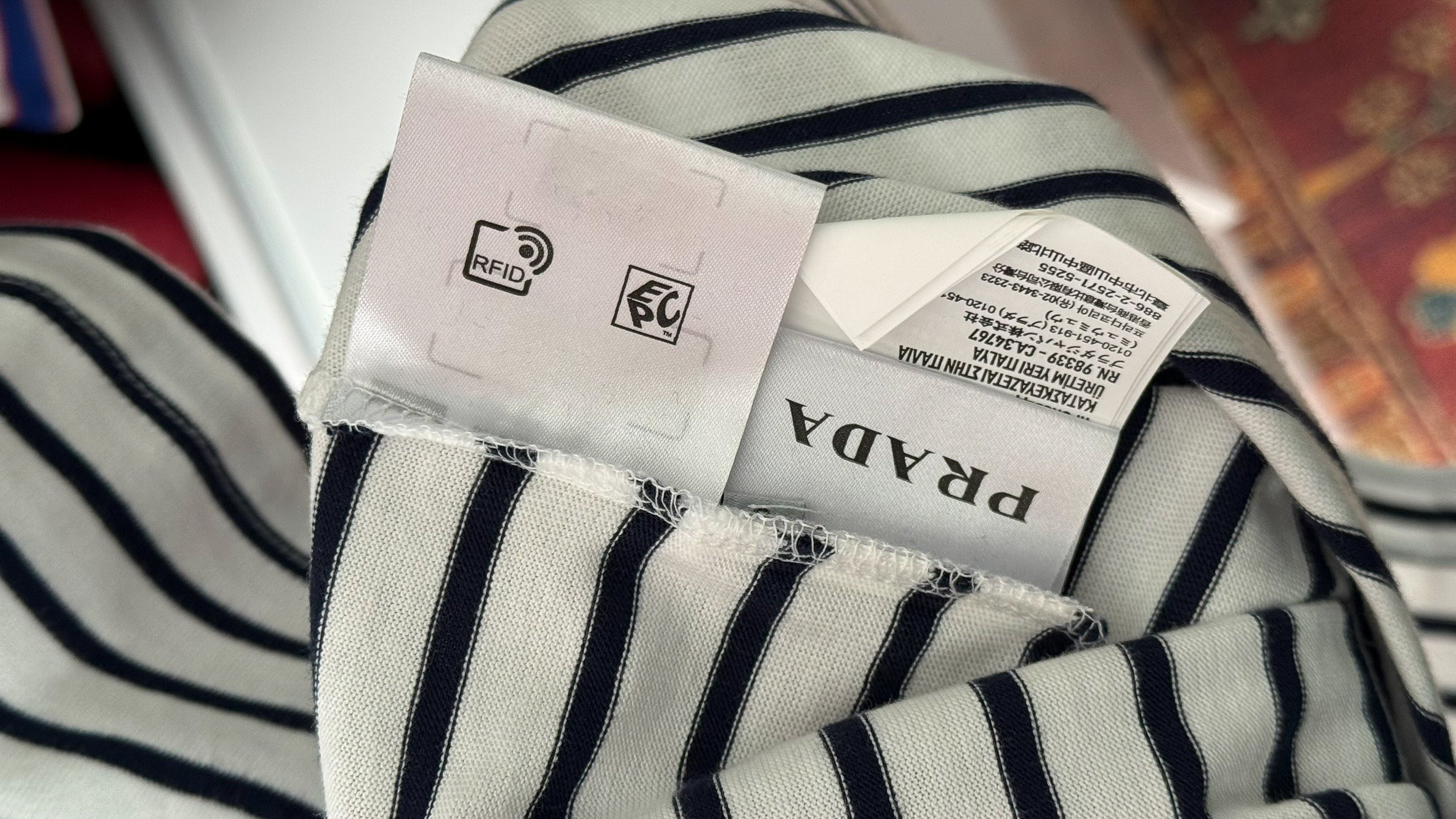 Logo Detaylı Yatay Çizgili T-shirt