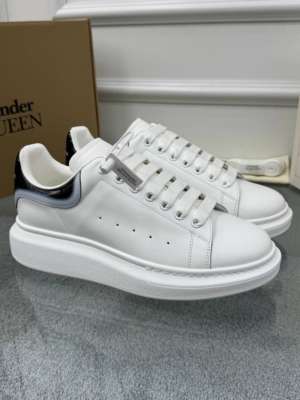 Oversize Beyaz Erkek Deri Sneaker