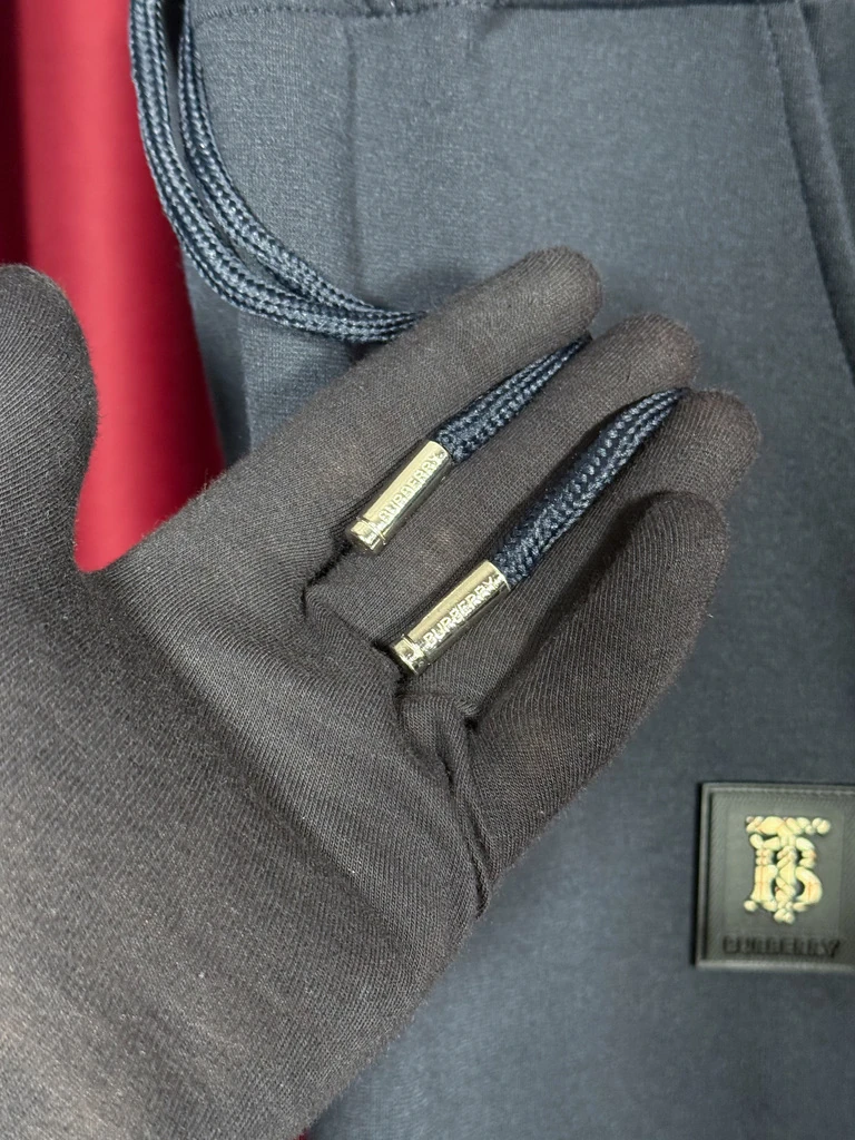 Şerit Detaylı Lacivert Eşofman Takımı