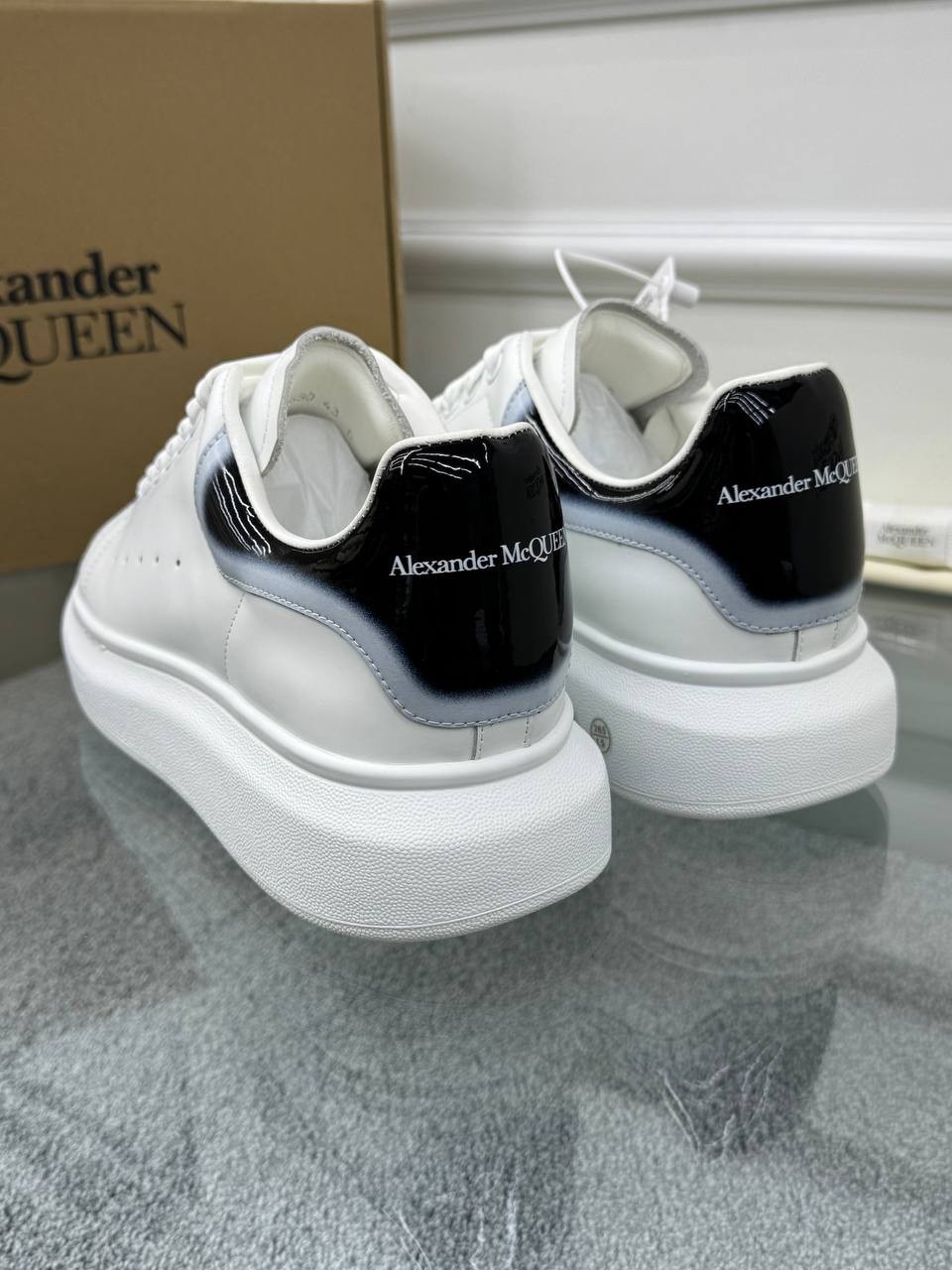 Oversize Beyaz Erkek Deri Sneaker