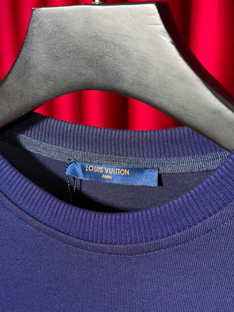 LV Nakış İşlemeli Lacivert Erkek Sweatshirt