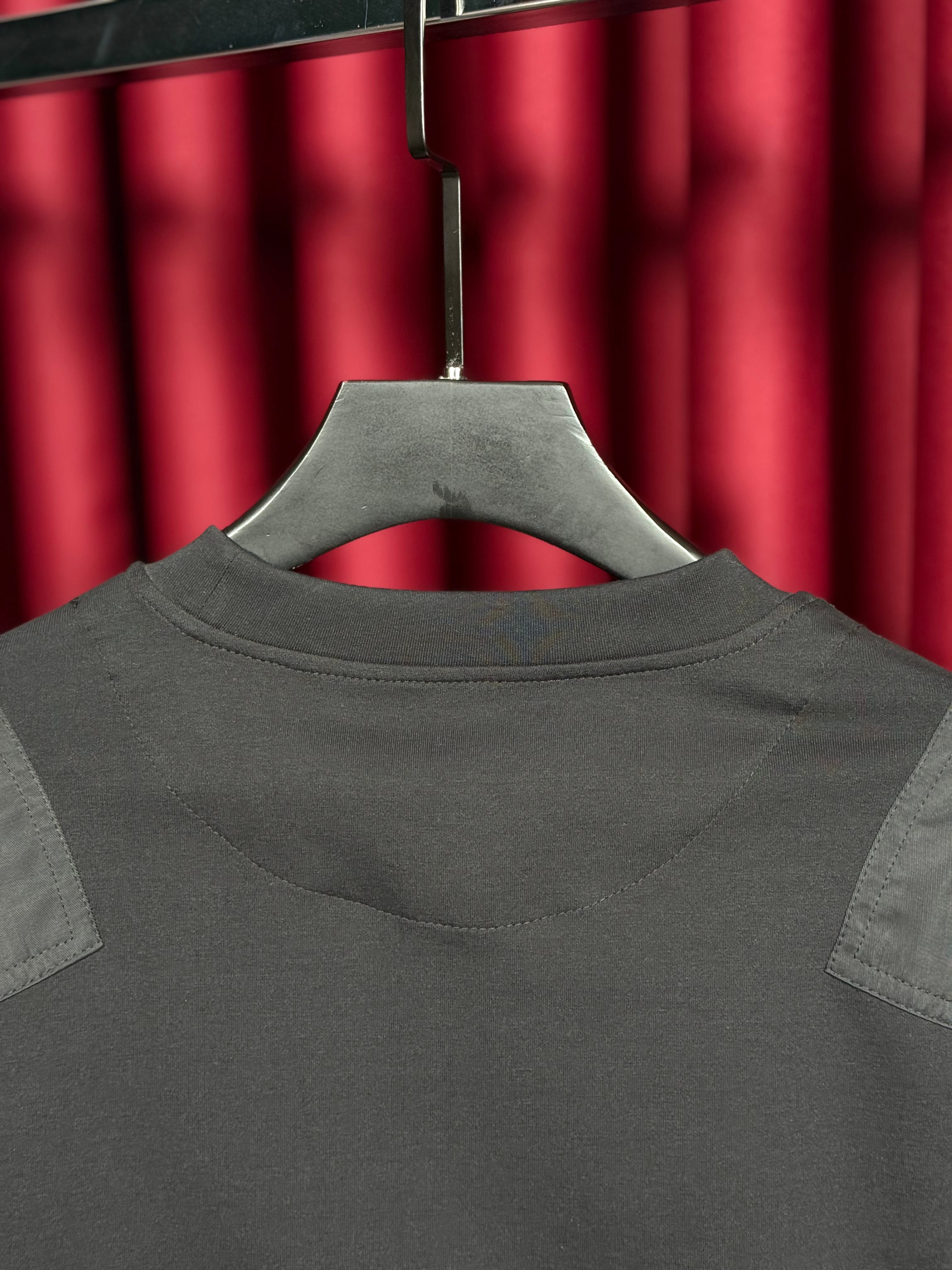 Paraşüt Detaylı Erkek Sweatshirt