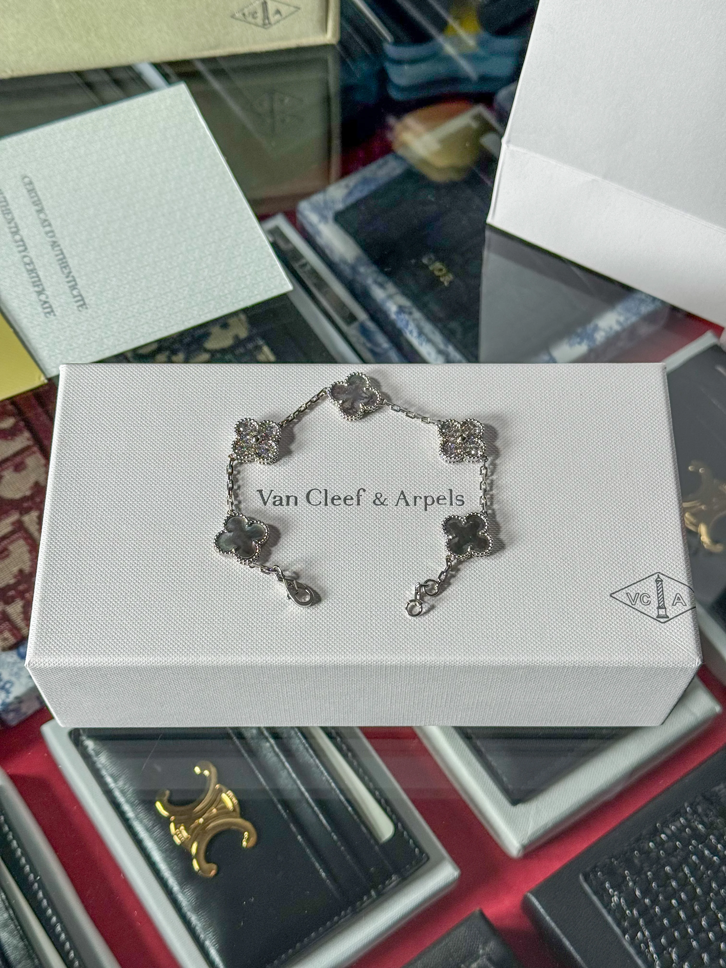 Gümüş Pırlanta Taşlı Unisex Bileklik