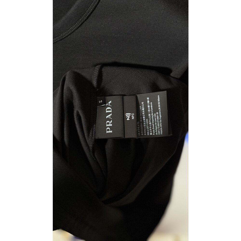 Metal Boğaz Logo Detaylı Erkek T-shirt