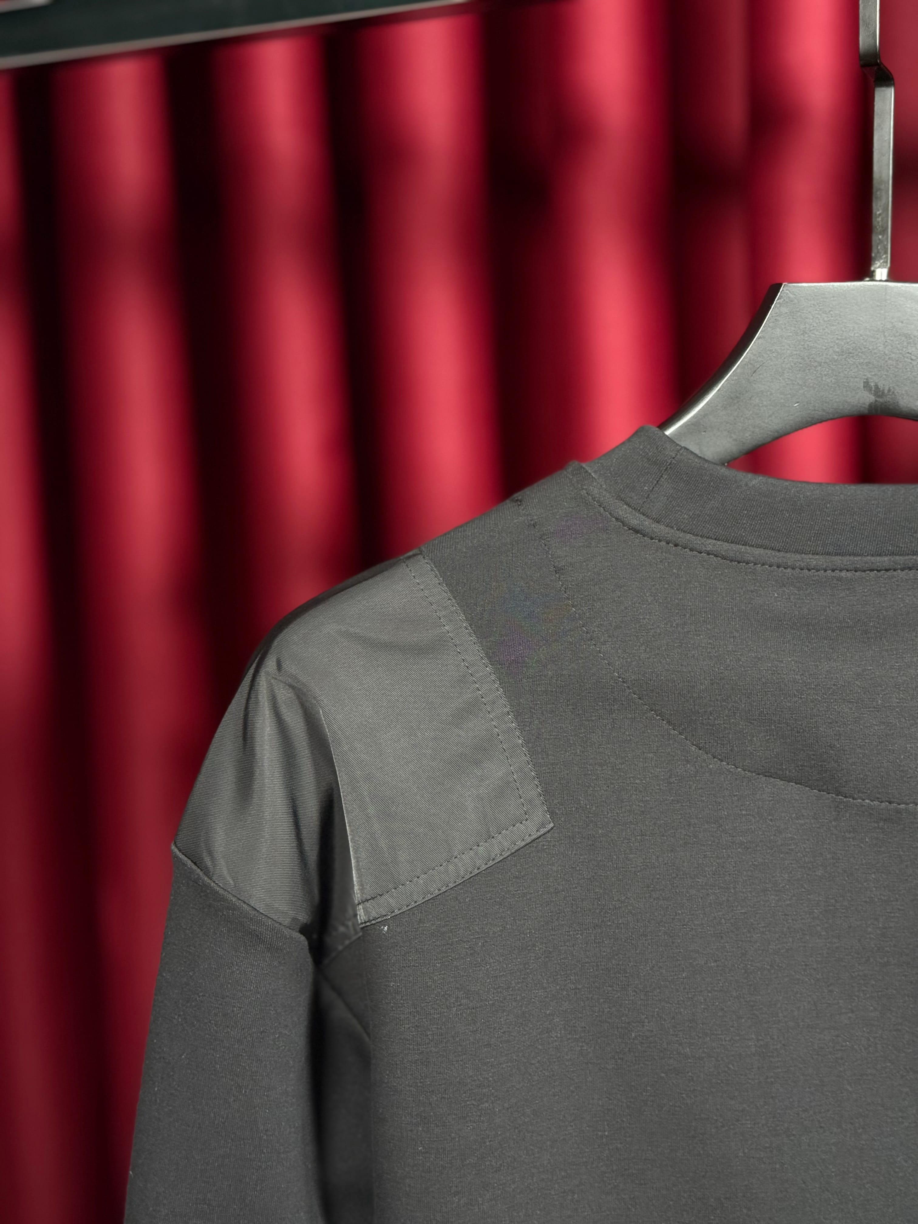 Paraşüt Detaylı Erkek Sweatshirt