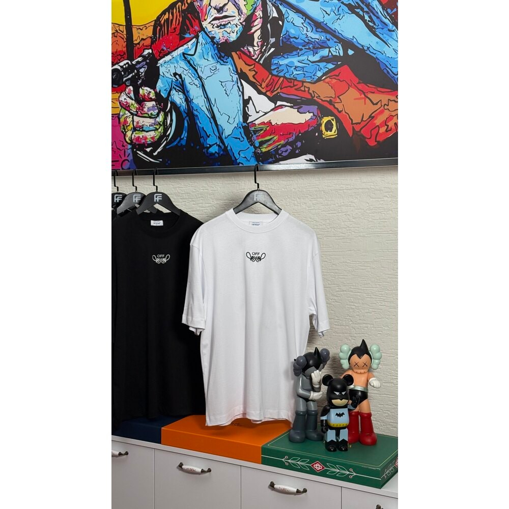 Arka Nakış Detaylı Oversize Beyaz T-shirt