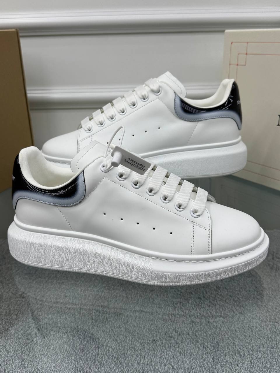 Oversize Beyaz Erkek Deri Sneaker