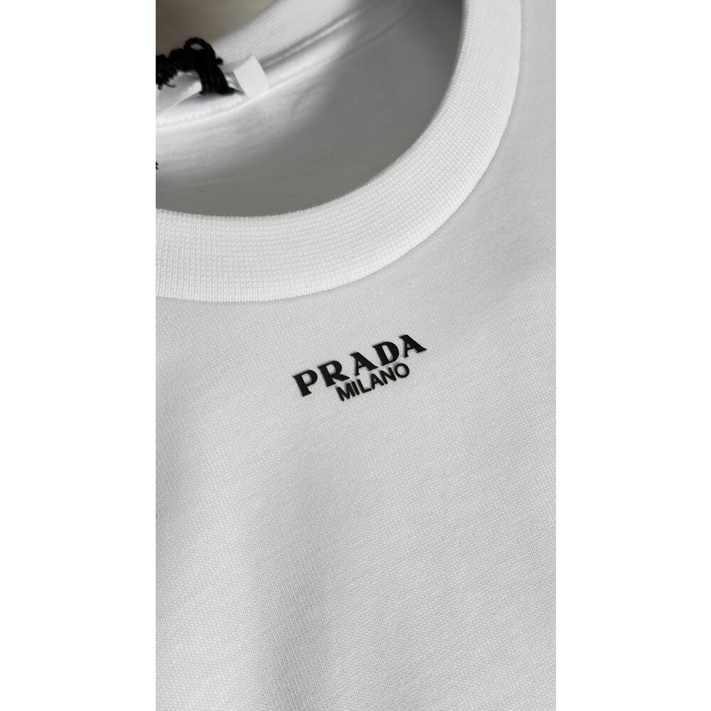 Siyah Boğaz Logo Detaylı Erkek T-shirt