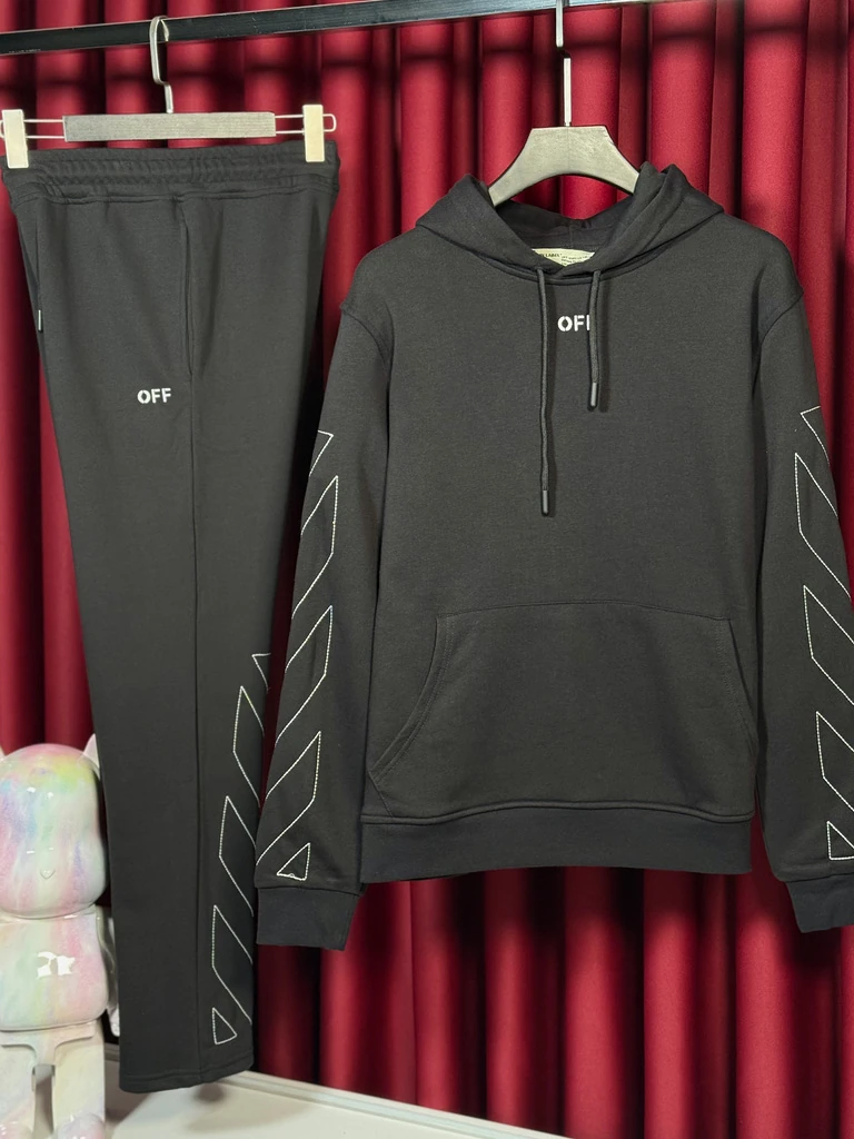 Stripe Detaylı Siyah Eşofman Takımı