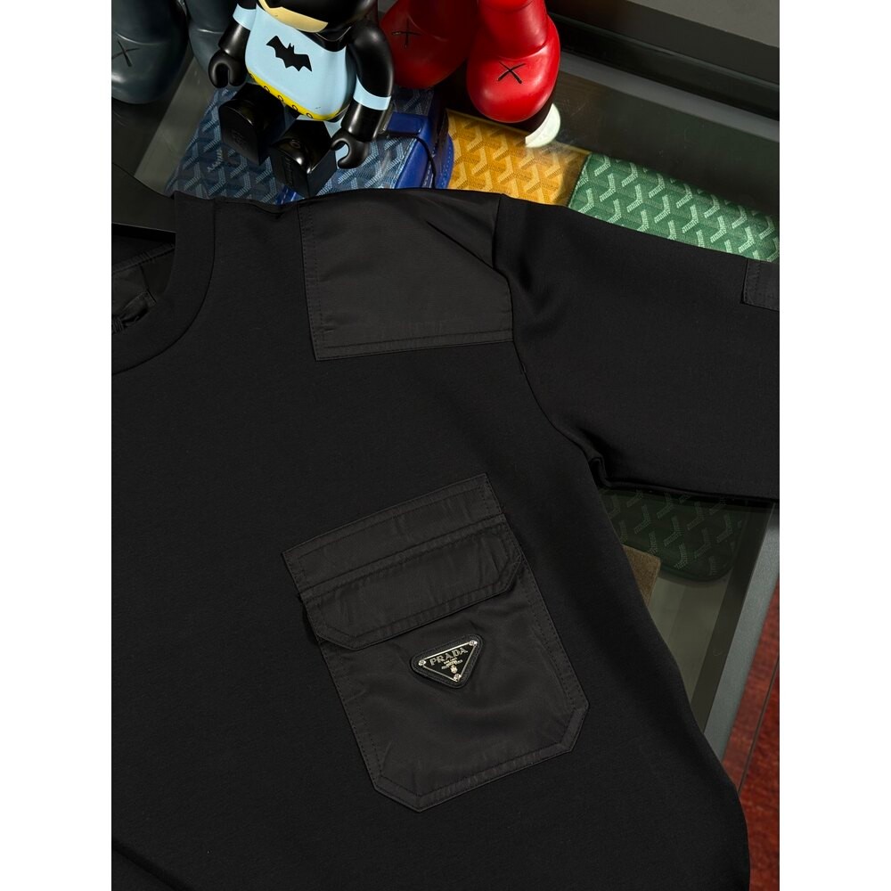 Paraşüt Detaylı Erkek Sweatshirt