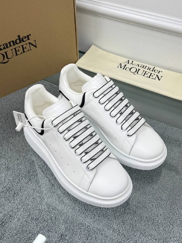 Oversize Beyaz Erkek Deri Sneaker