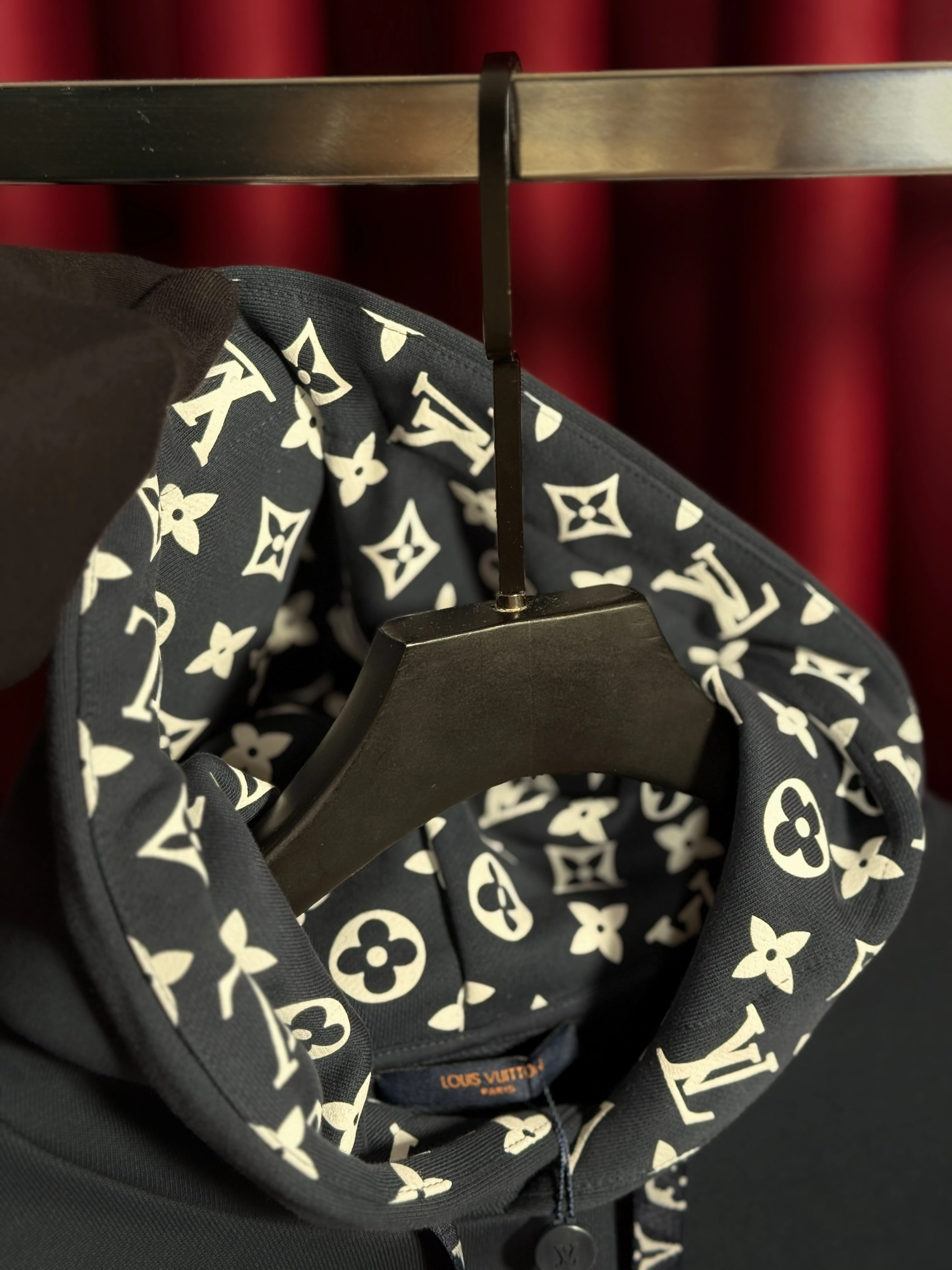 Monogram Desenli Lacivert Erkek Kapşonlu Sweatshirt