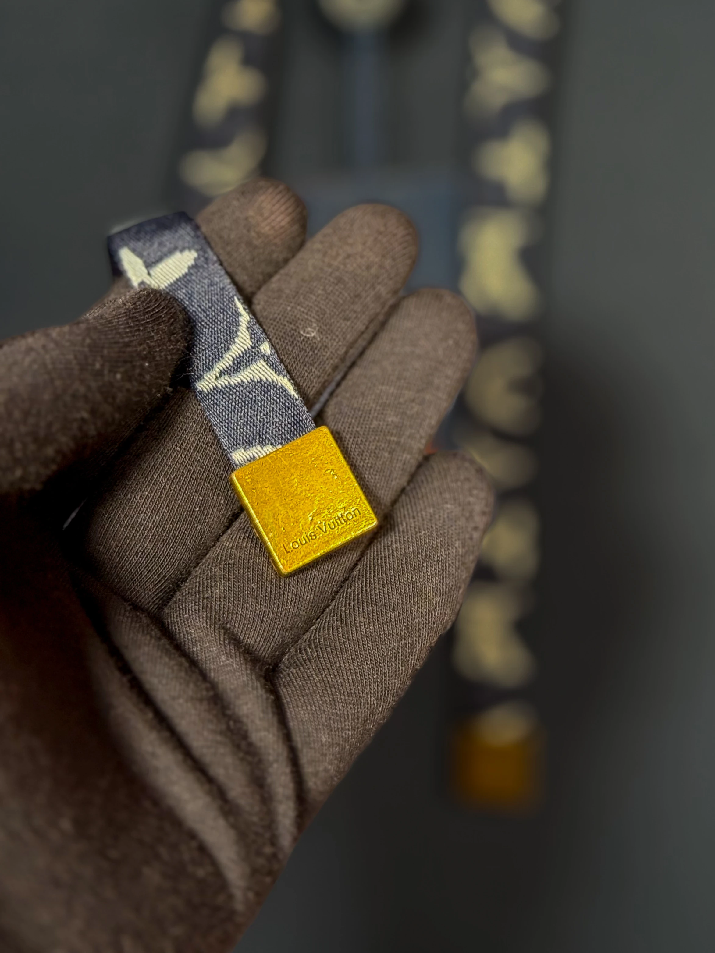 Monogram Desenli Lacivert Erkek Kapşonlu Sweatshirt