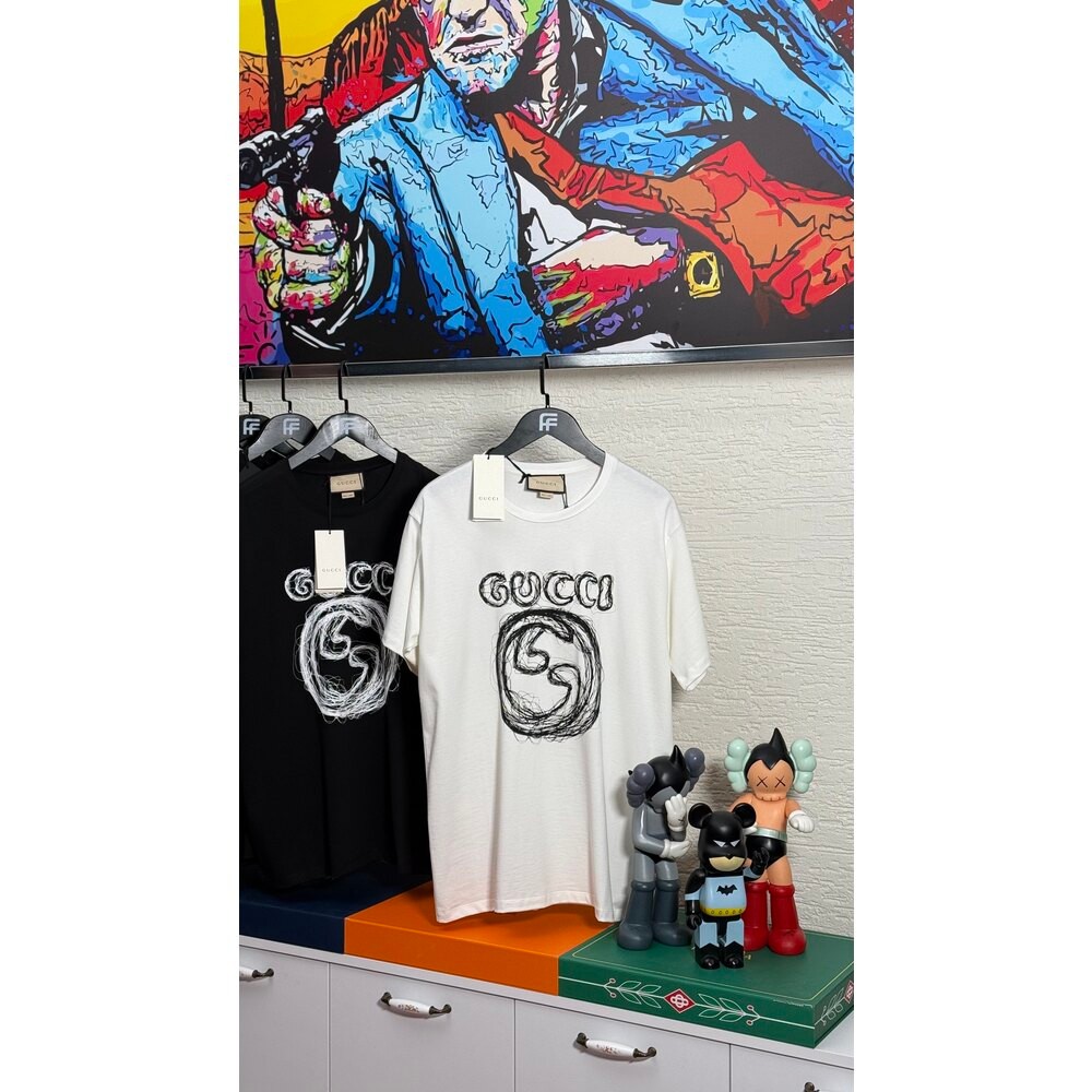 GG Logo İşlemeli Erkek T-shirt