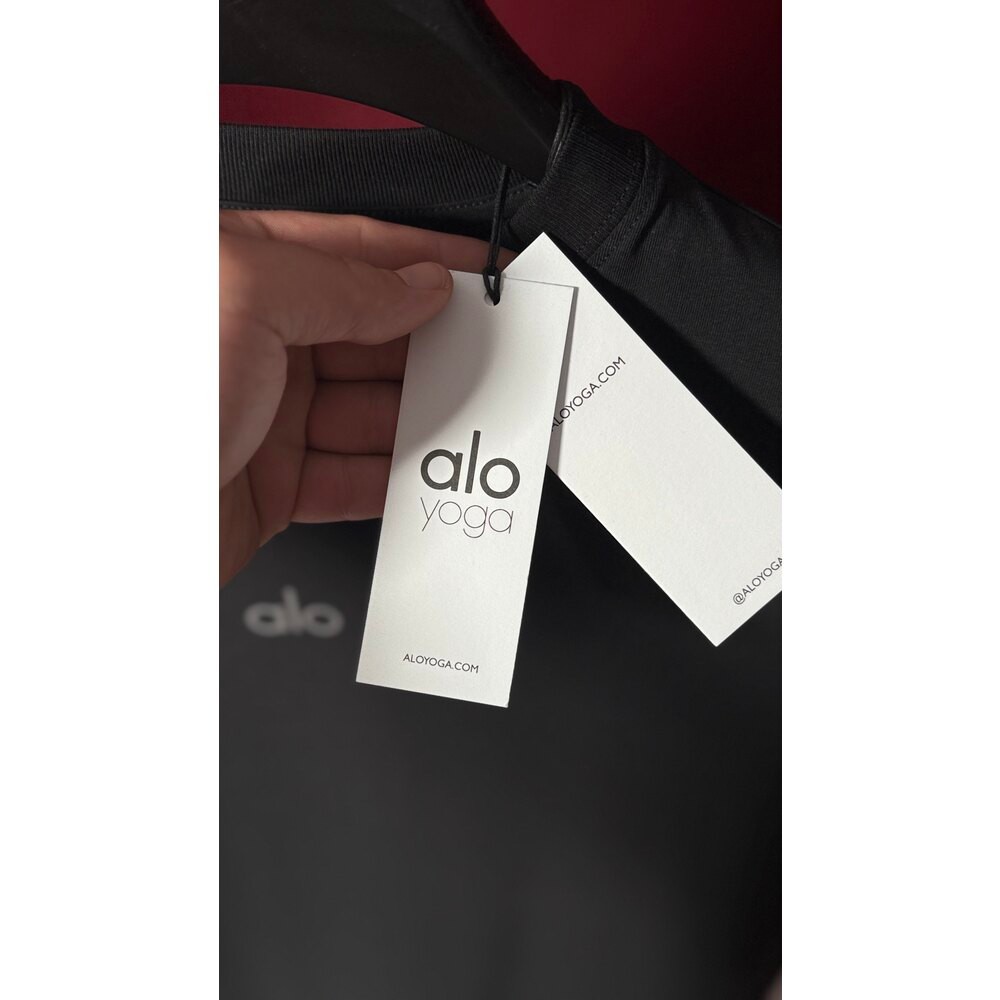 Yoga Sportswear T-Shirt NW