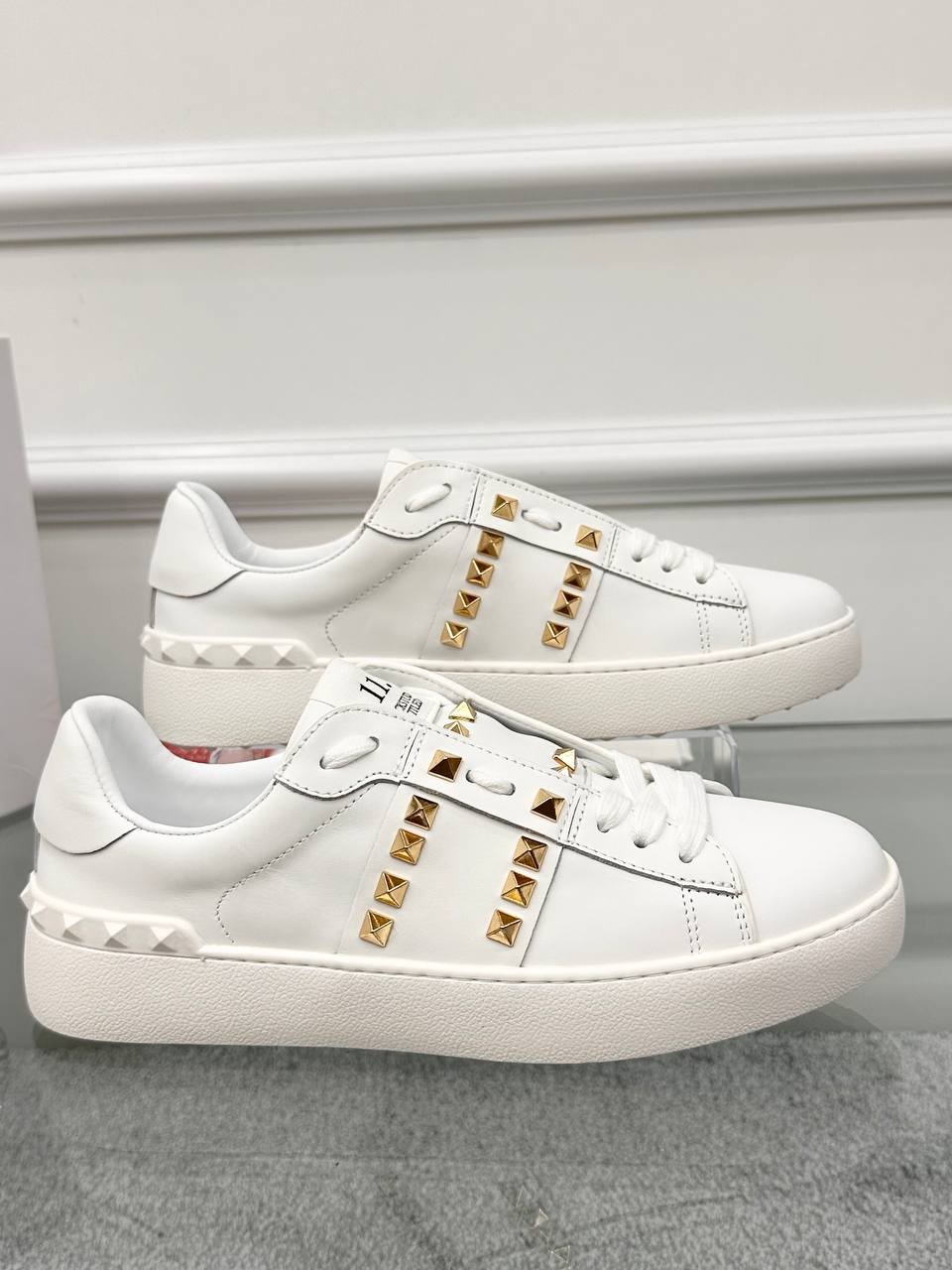 Gold Taş Detaylı Beyaz Erkek Deri Sneaker