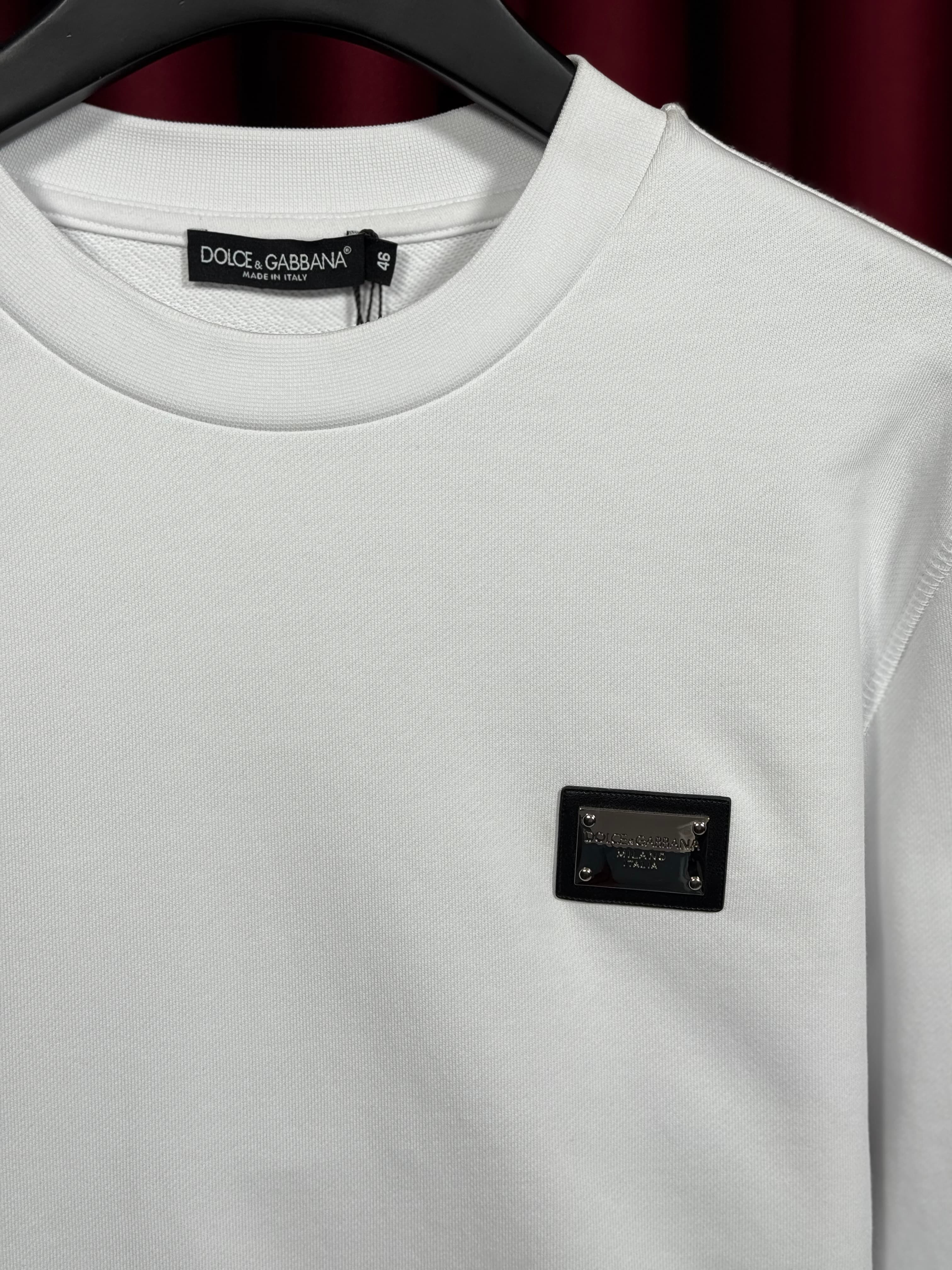 Metal Plaka Logo Detaylı Beyaz Erkek Sweatshirt