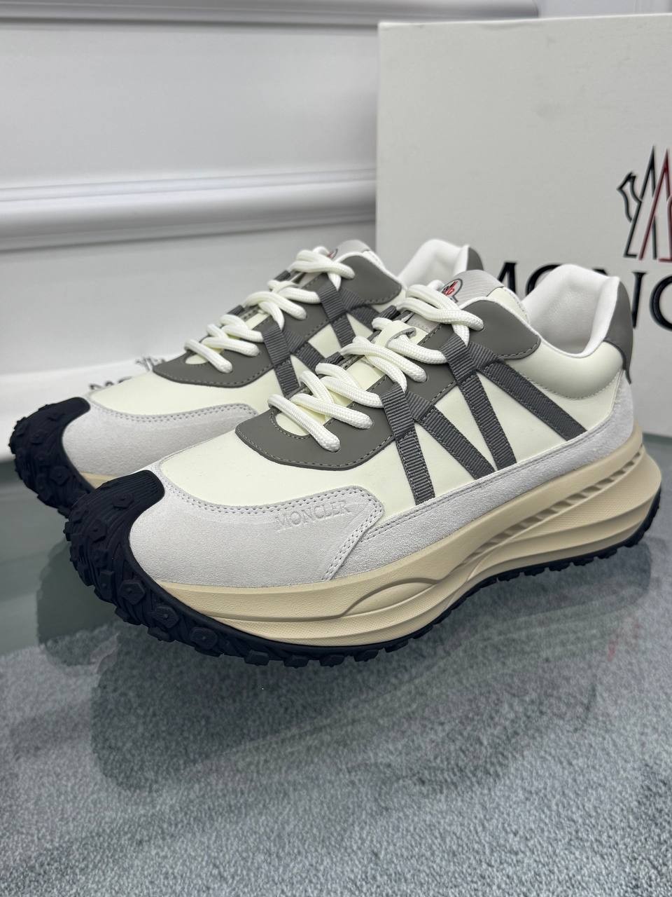 Arka Logo Detaylı Erkek Sneaker