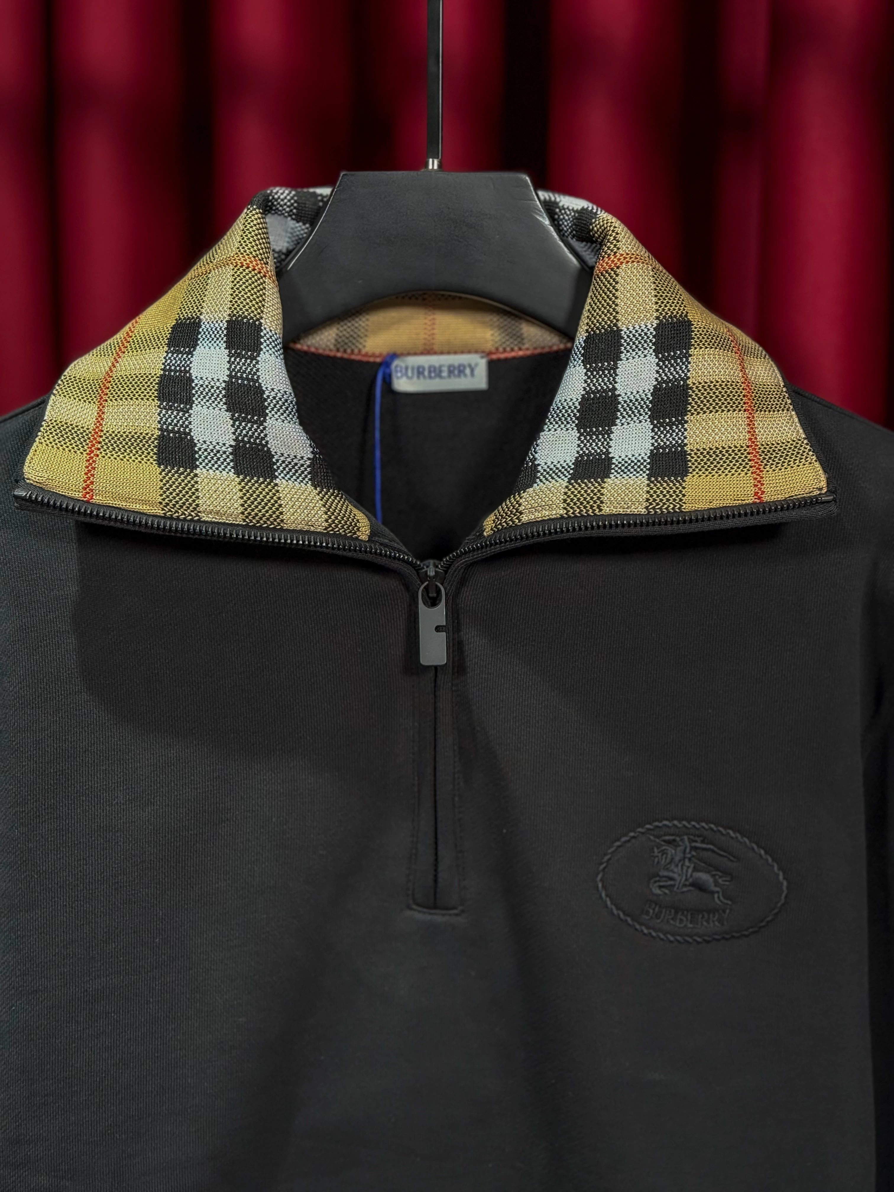 Ekose Desenli Yarım Fermuarlı Sweatshirt