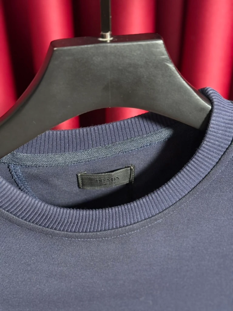 Kolda Yama Detaylı Lacivert Erkek Sweatshirt