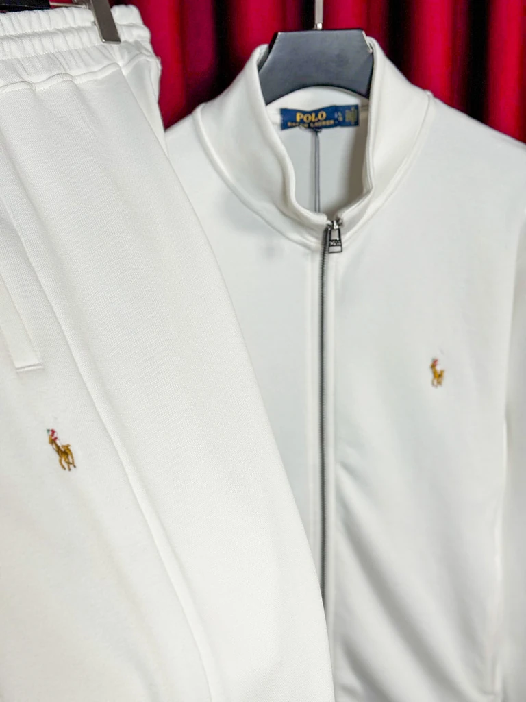 Nakış Logo Detaylı Beyaz Eşofman Takımı