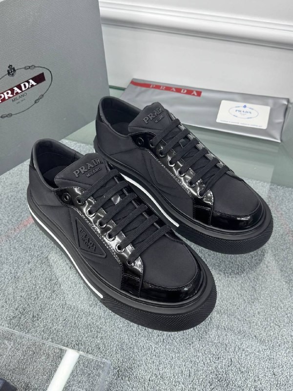 Logo Detaylı Siyah Erkek Sneaker
