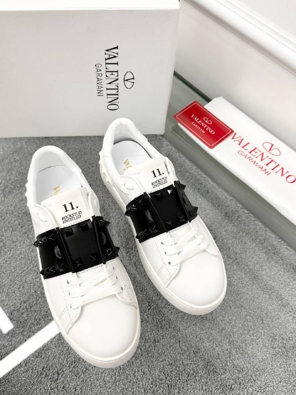 Taş Detaylı Beyaz Erkek Deri Sneaker