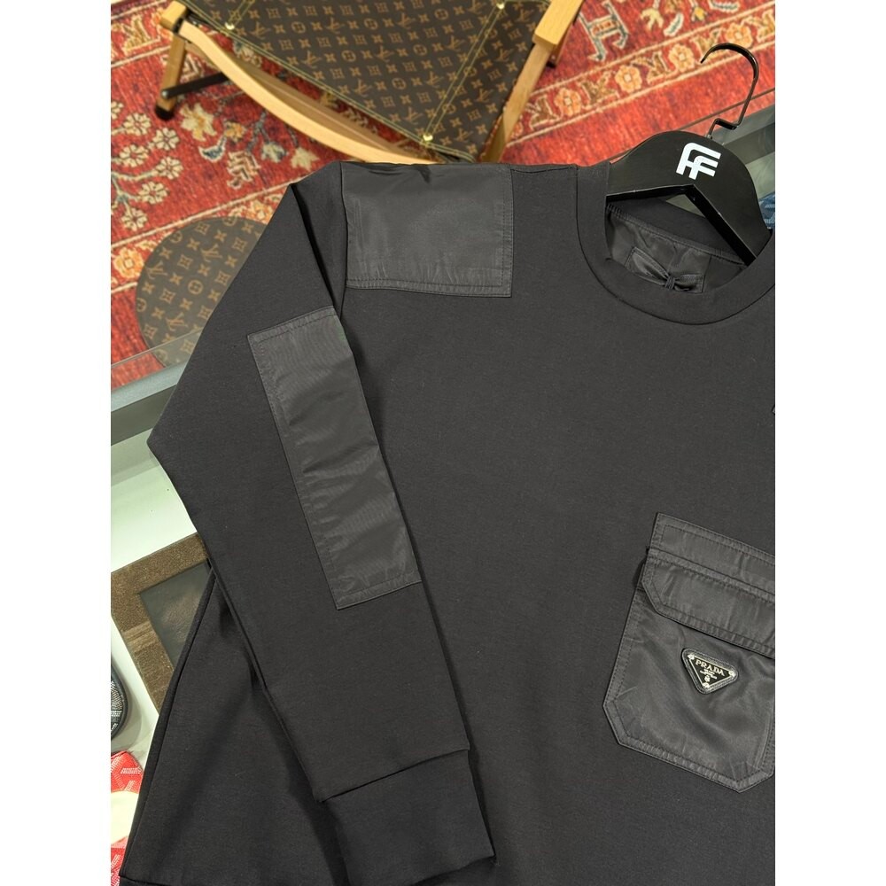 Paraşüt Detaylı Erkek Sweatshirt