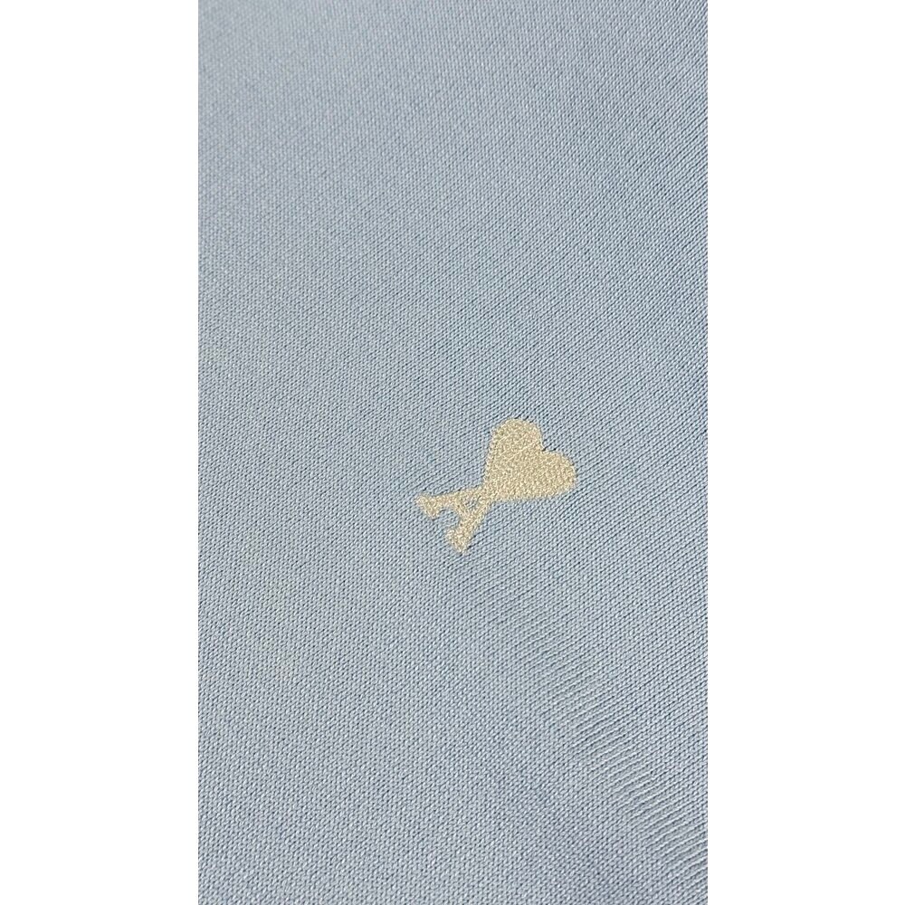 Beyaz Kalp Logo Detaylı Triko Kazak