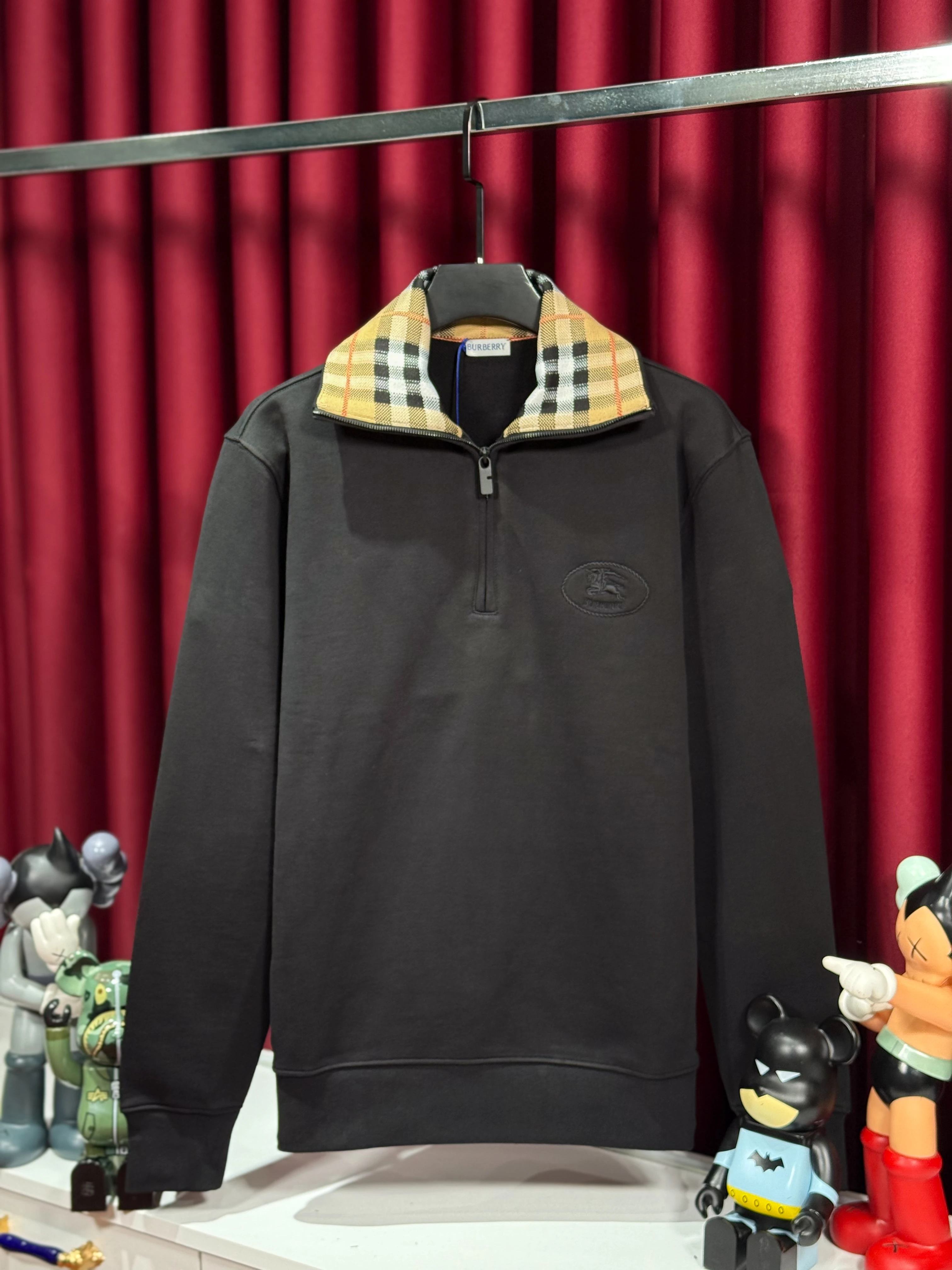 Ekose Desenli Yarım Fermuarlı Sweatshirt