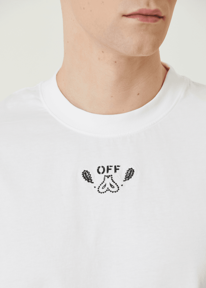 Arka Nakış Detaylı Oversize Beyaz T-shirt