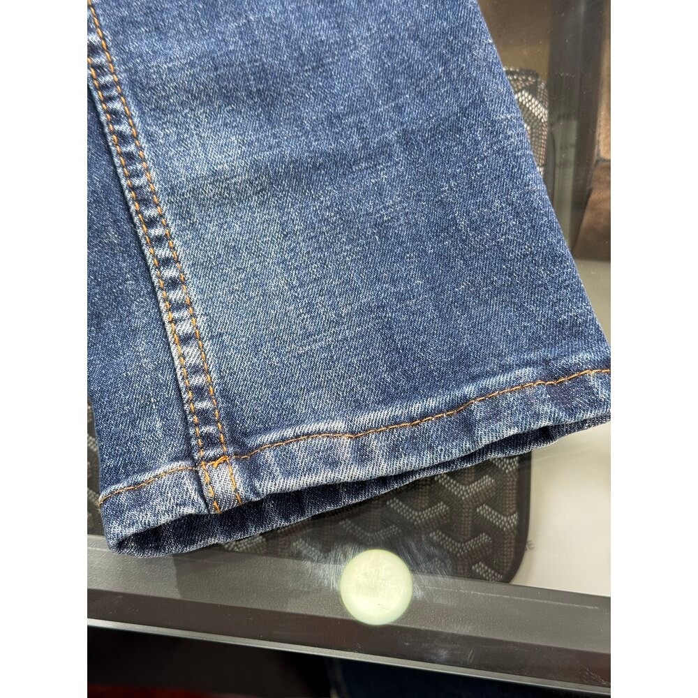 PREMIUM JEANS