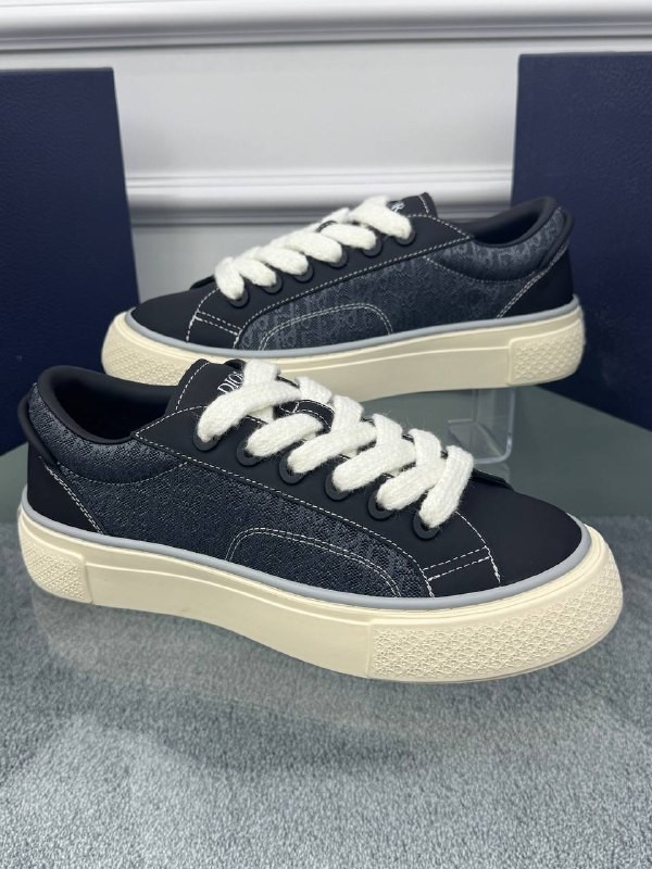 Nubuk Detaylı Siyah Erkek Sneaker