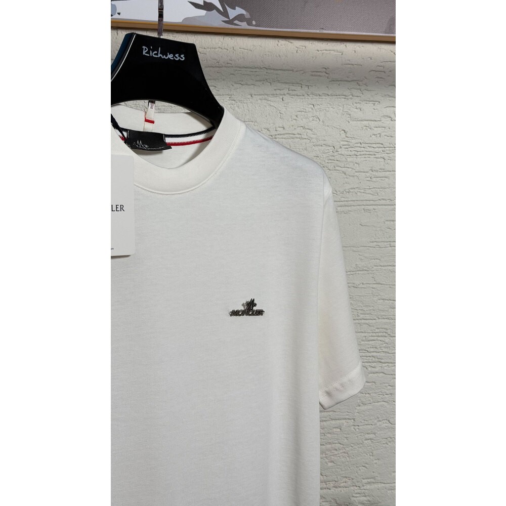 Metal Plaka Logo Detaylı Erkek T-shirt