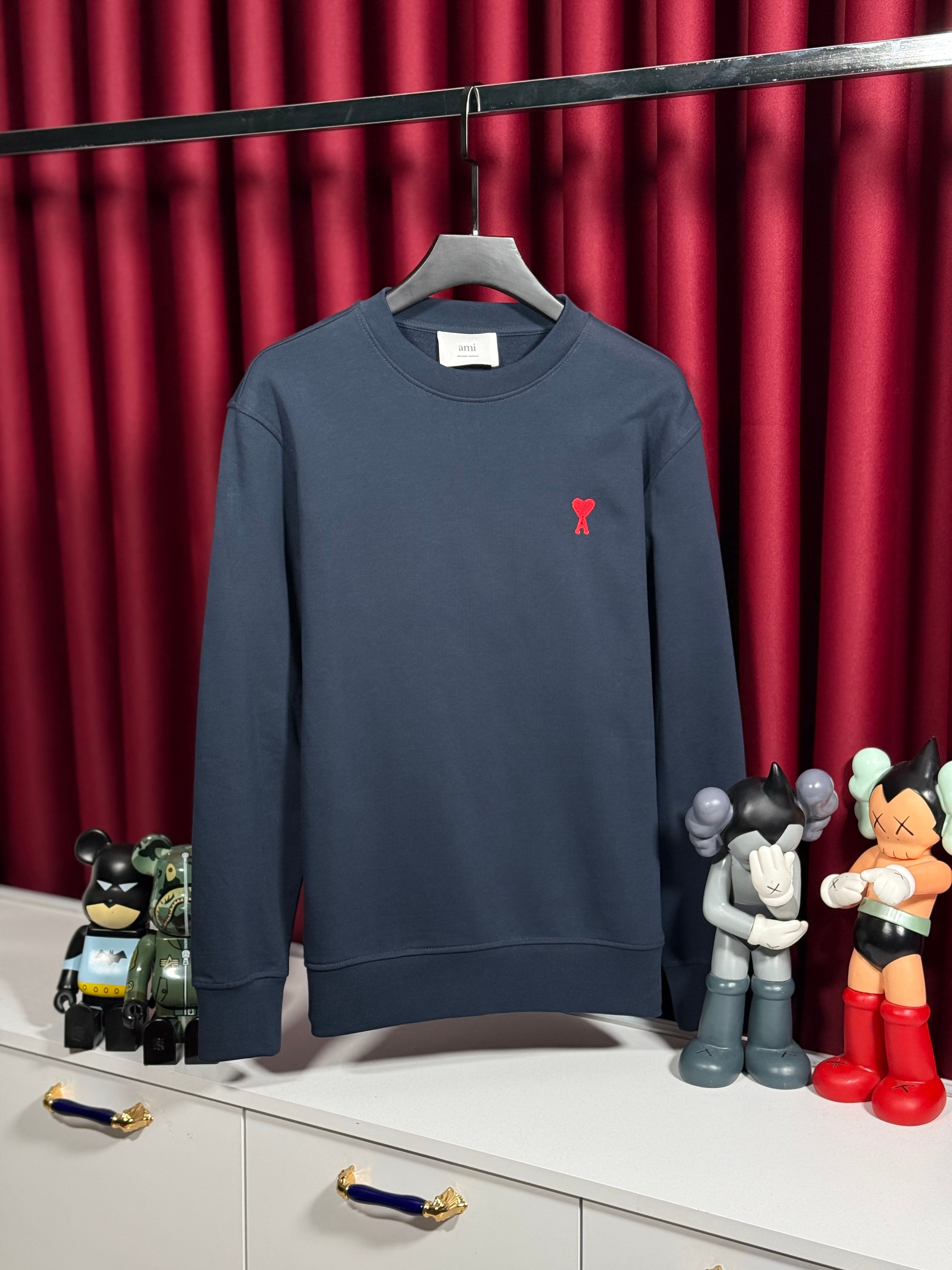 Kalp Nakış Logo Detaylı Lacivert Erkek Sweatshirt