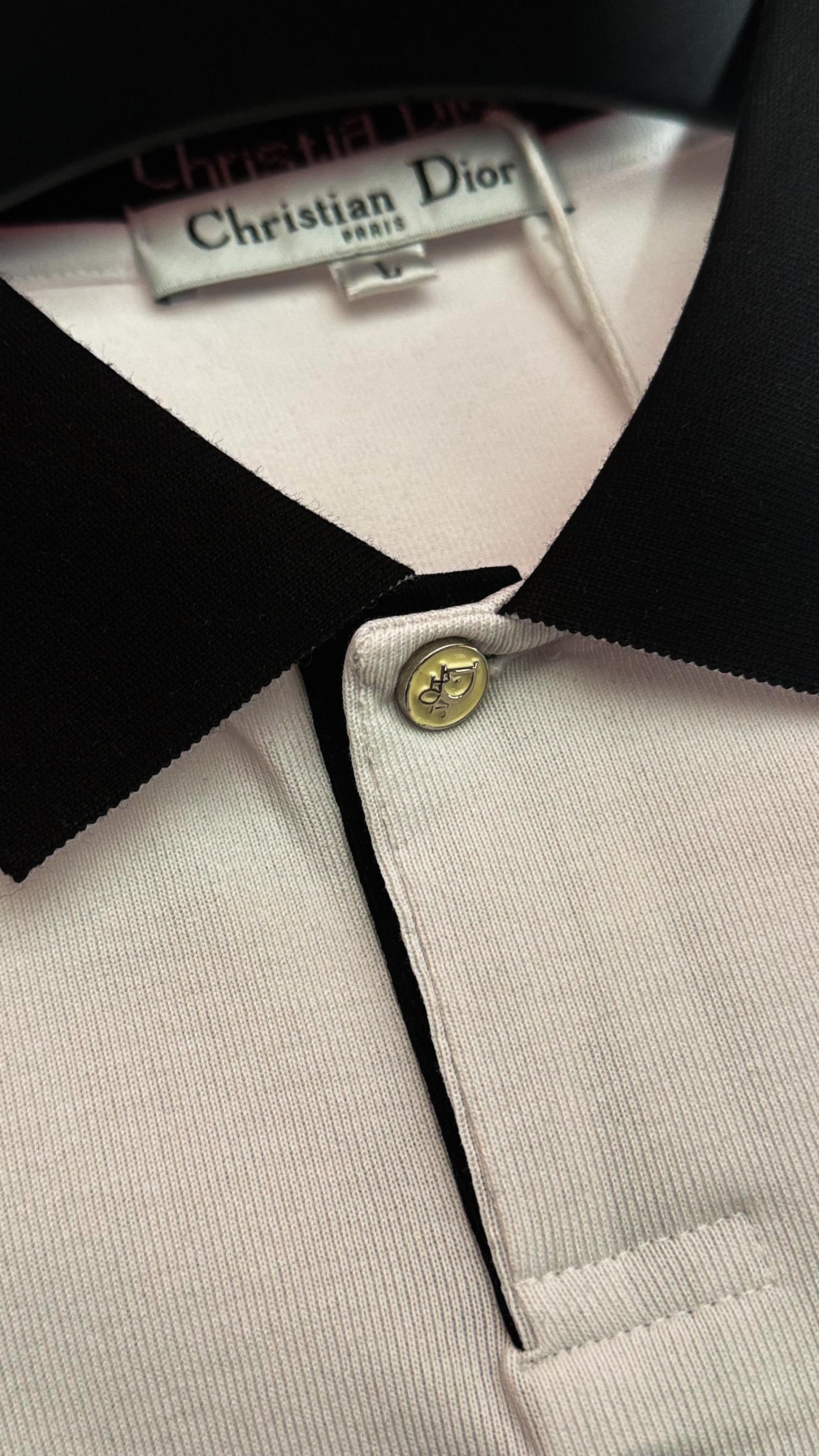 İthal Nakış Logo Detaylı Beyaz Polo Yaka T-shirt